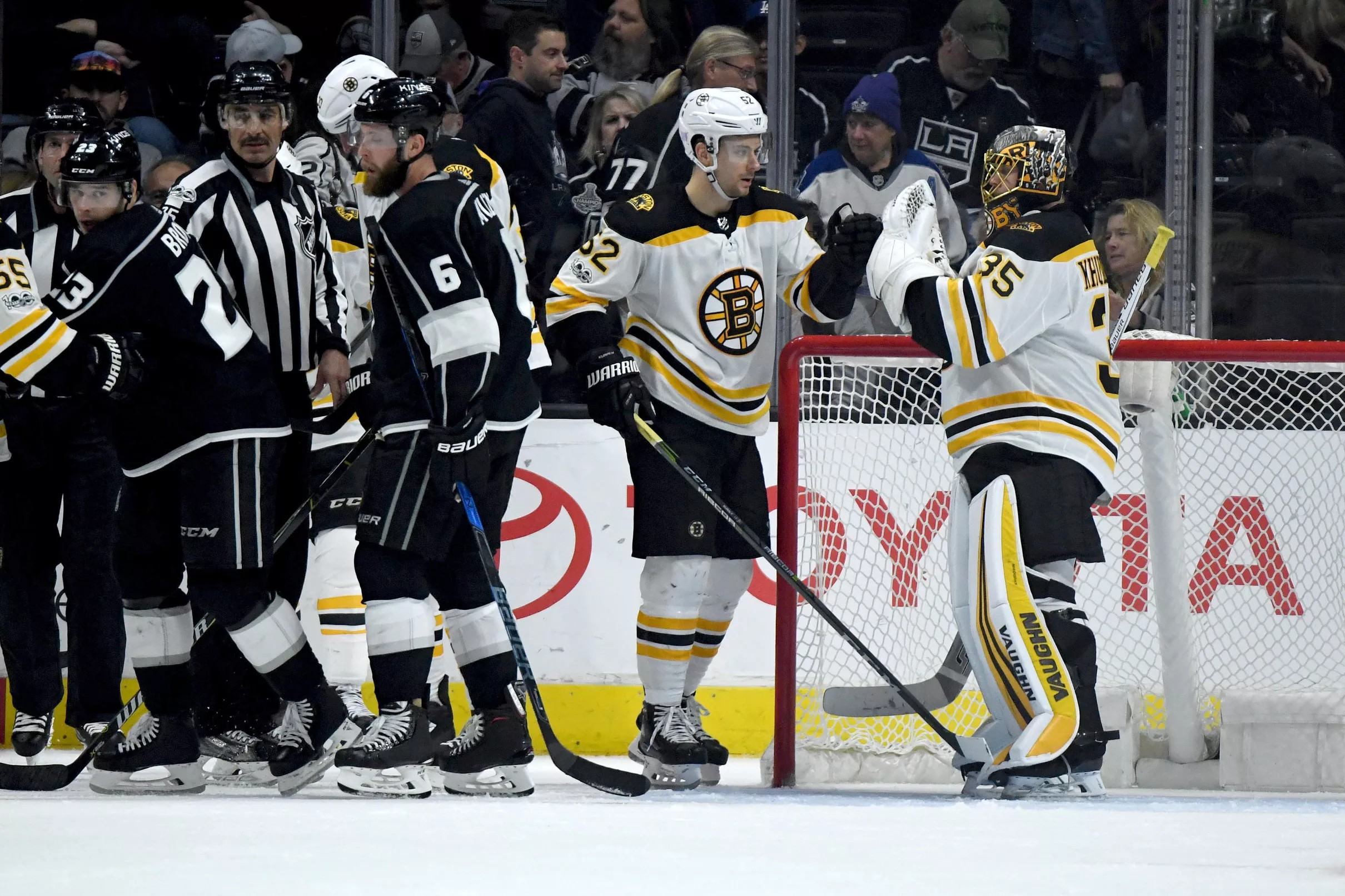 RECAP: Bruins Win 2-1, Hand Los Angeles Fourth Straight Home Loss