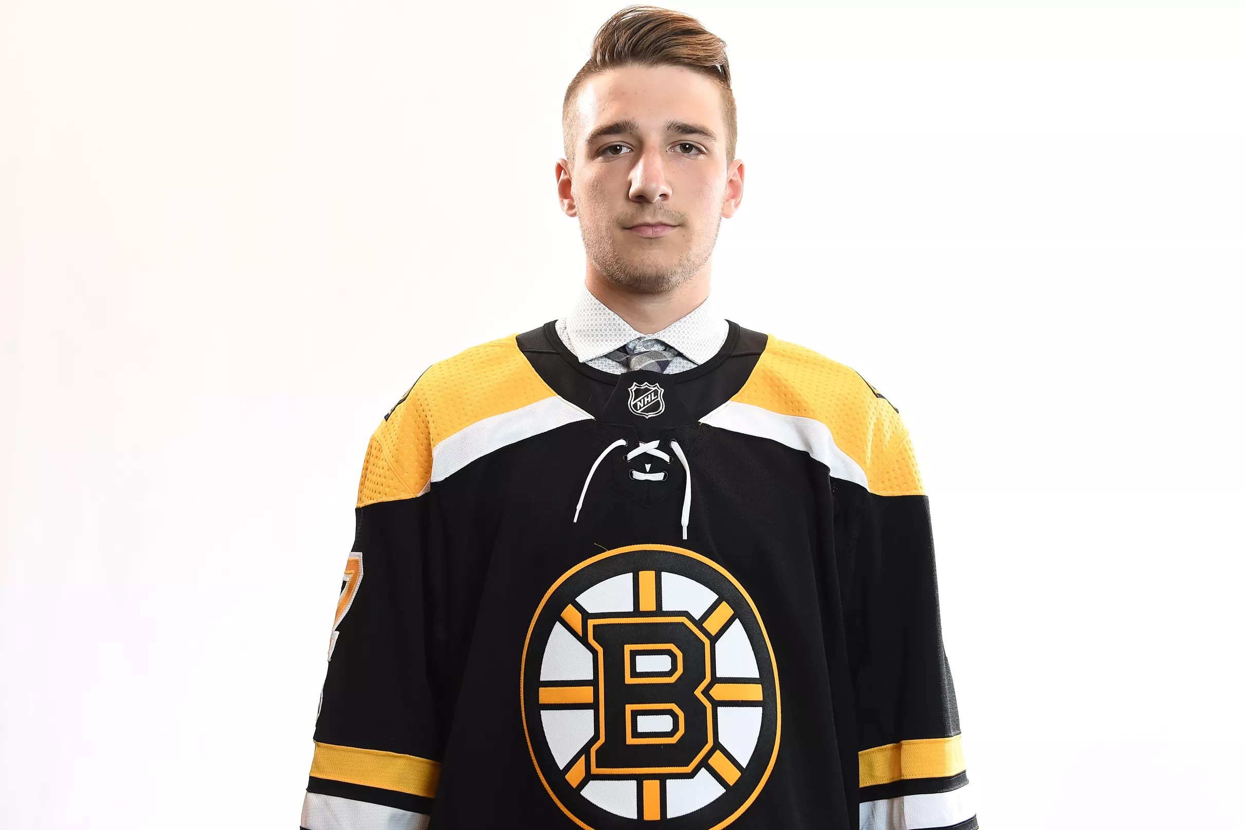 Bruins Prospect Cedric Pare Traded In QMJHL