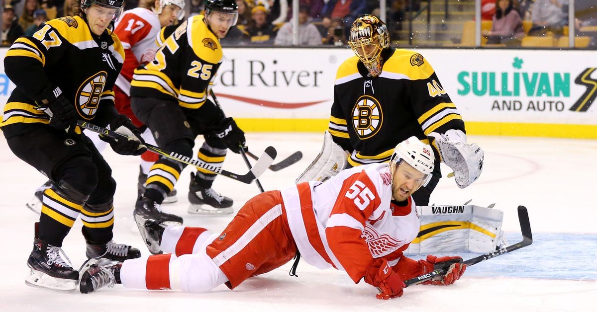 FULL COVERAGE: Bruins vs. Red Wings 7PM