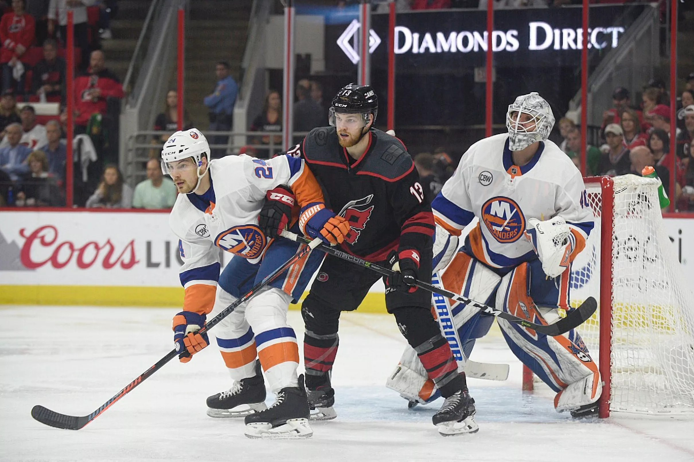 Hurricanes power play avoids disaster again in Game 3 win