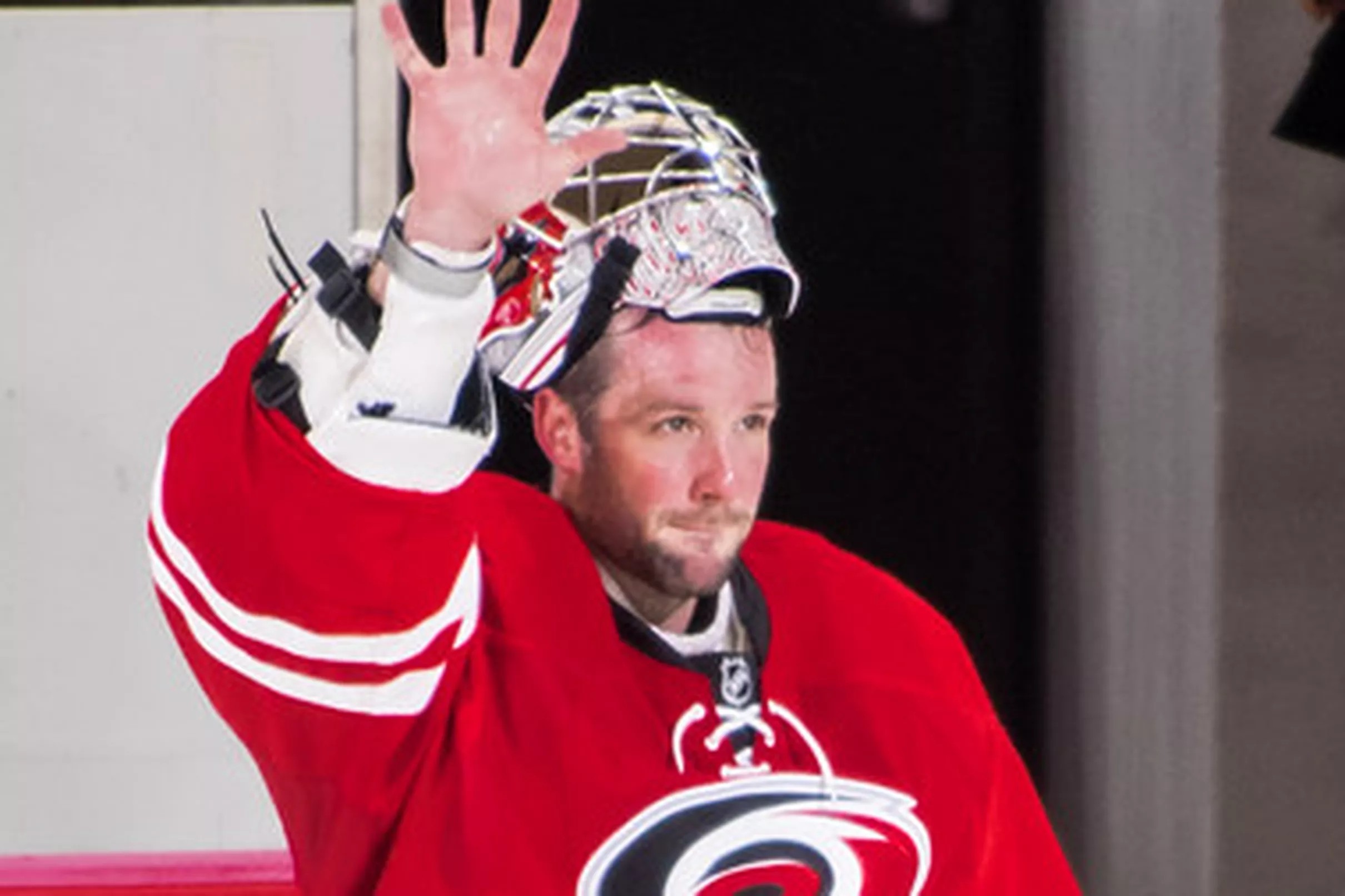 Cam Ward signs one-day contract 