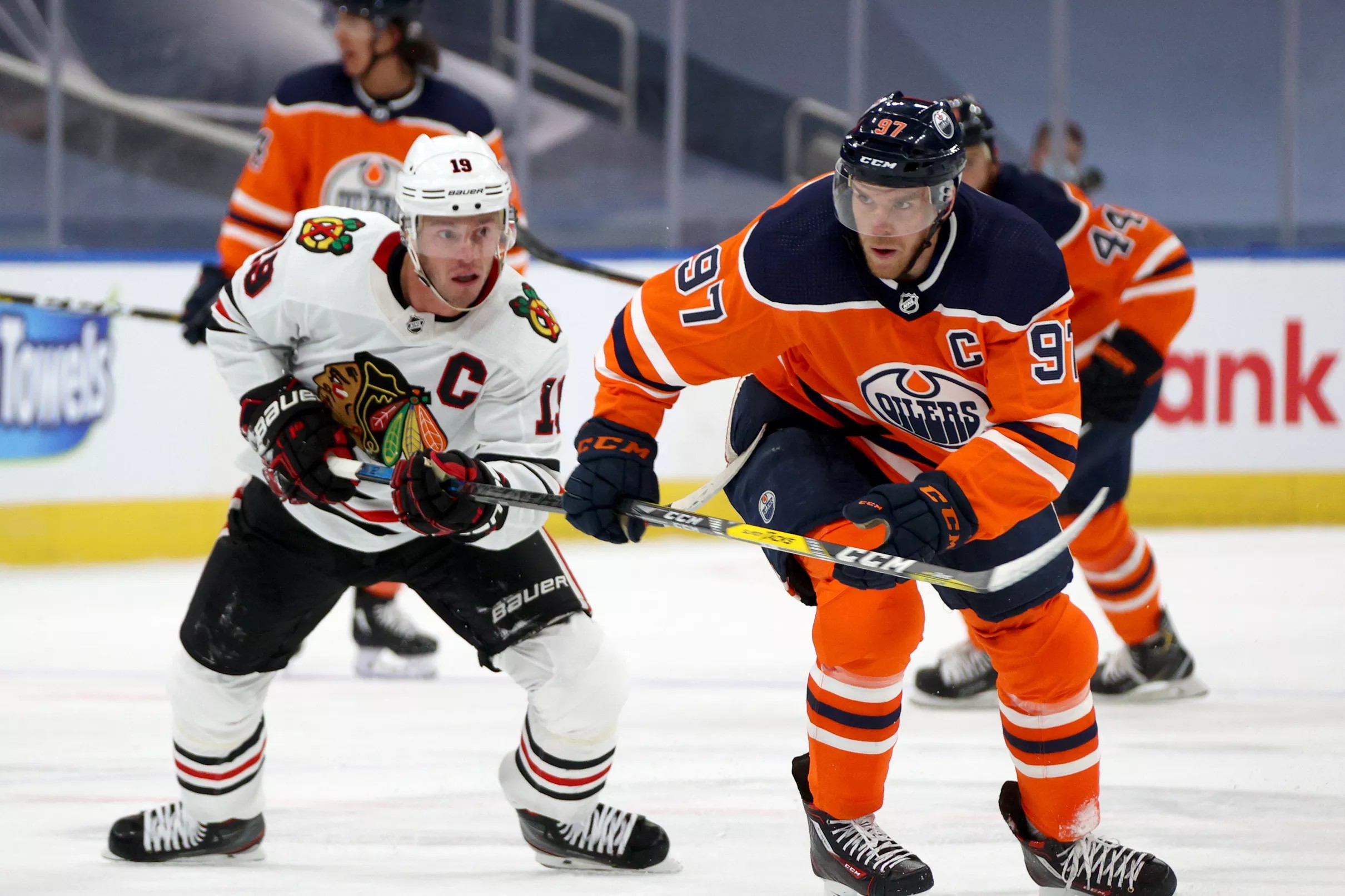 2020-nhl-stanley-cup-qualifiers-blackhawks-vs-oilers-game-3