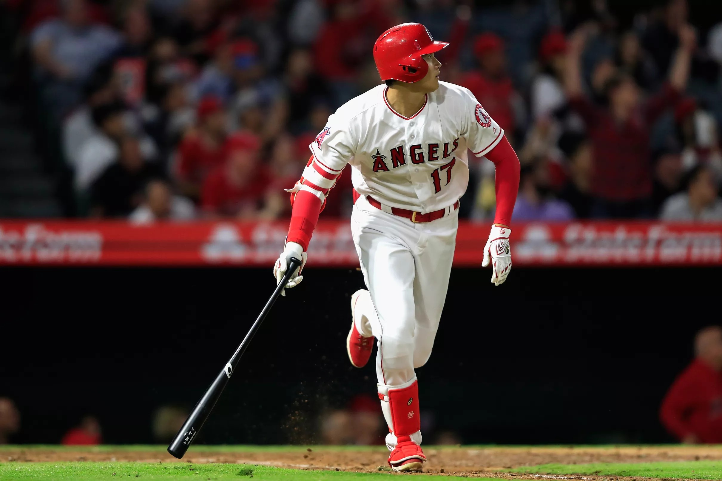 Shohei Ohtani named 2018 American League Rookie of the Year