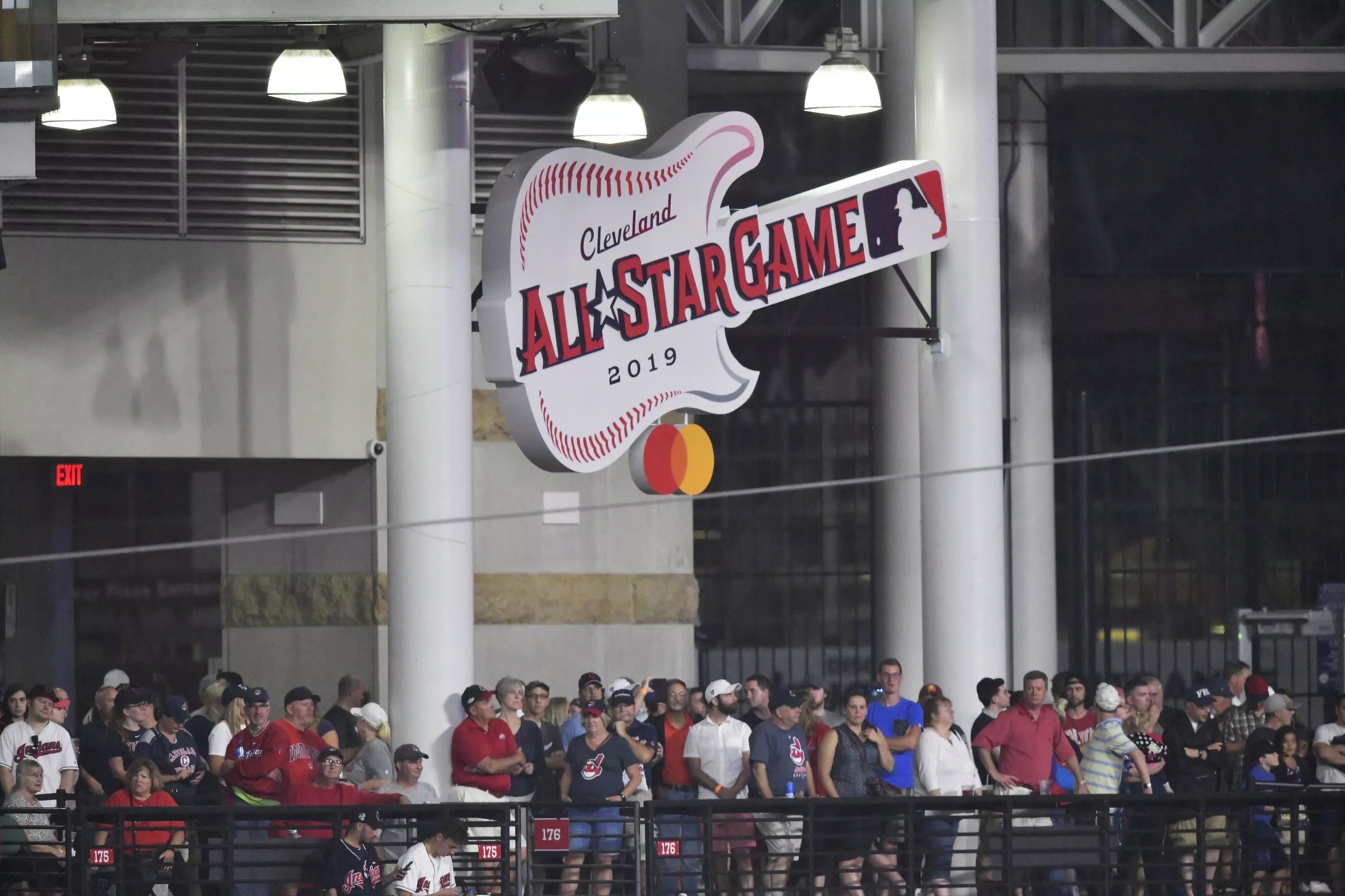 Pinstripe Alley open thread 7/9/19