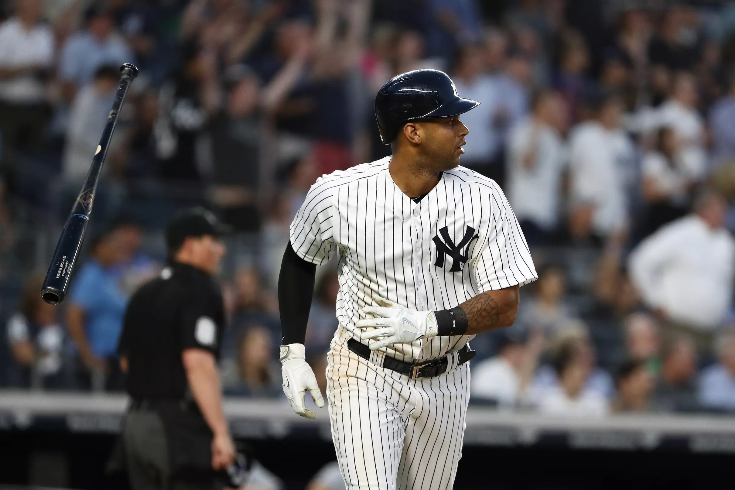 The case for Aaron Hicks to be the Yankees’ regular leadoff hitter