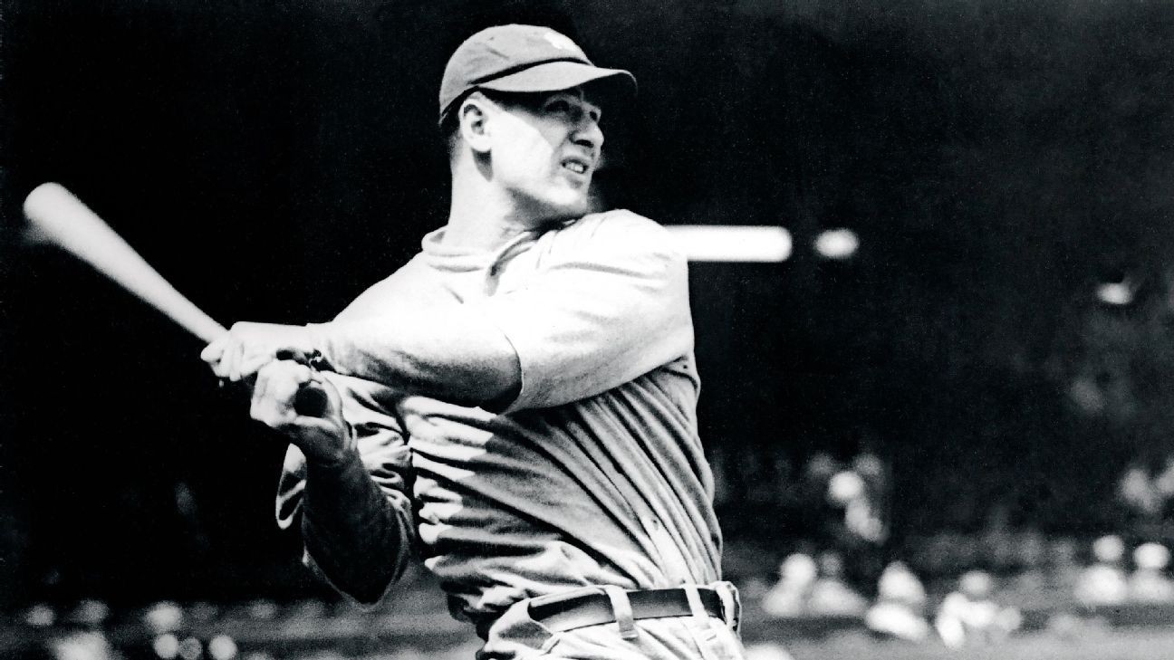 Lou Gehrig's bat from last 2 homers up for auction