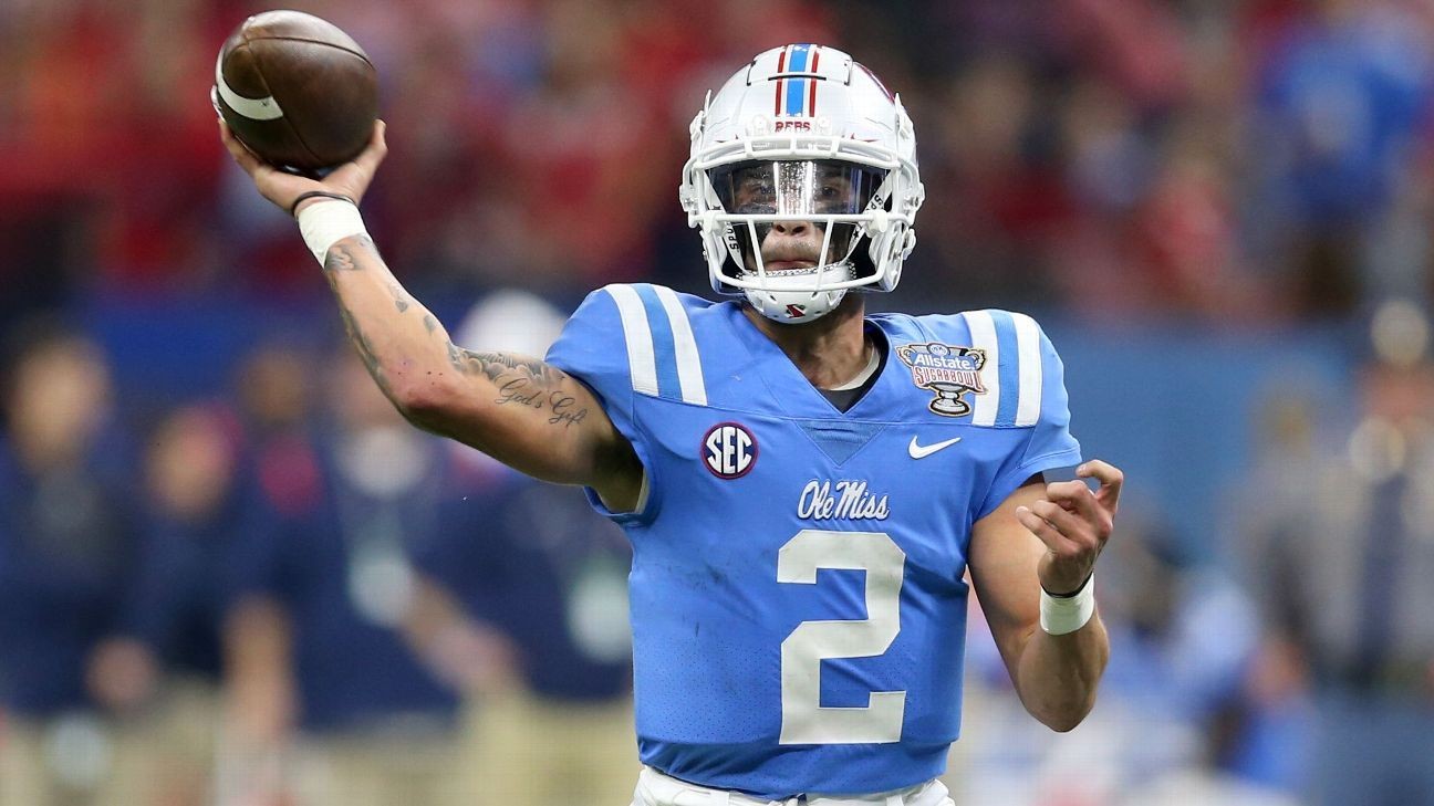 NFL draft 2022 quarterbackonly sevenround mock drafts Predictions for landing spots for 10