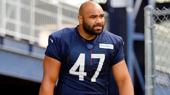 Bears Apos Paul Lasike In Running For Polynesian Football Player