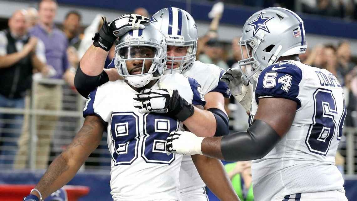 Cowboys Get Badly Needed Win, Stay In Playoff Race