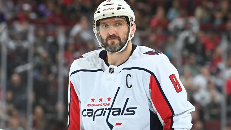 what-to-eat-before-a-hockey-game-one-way-to-find-out