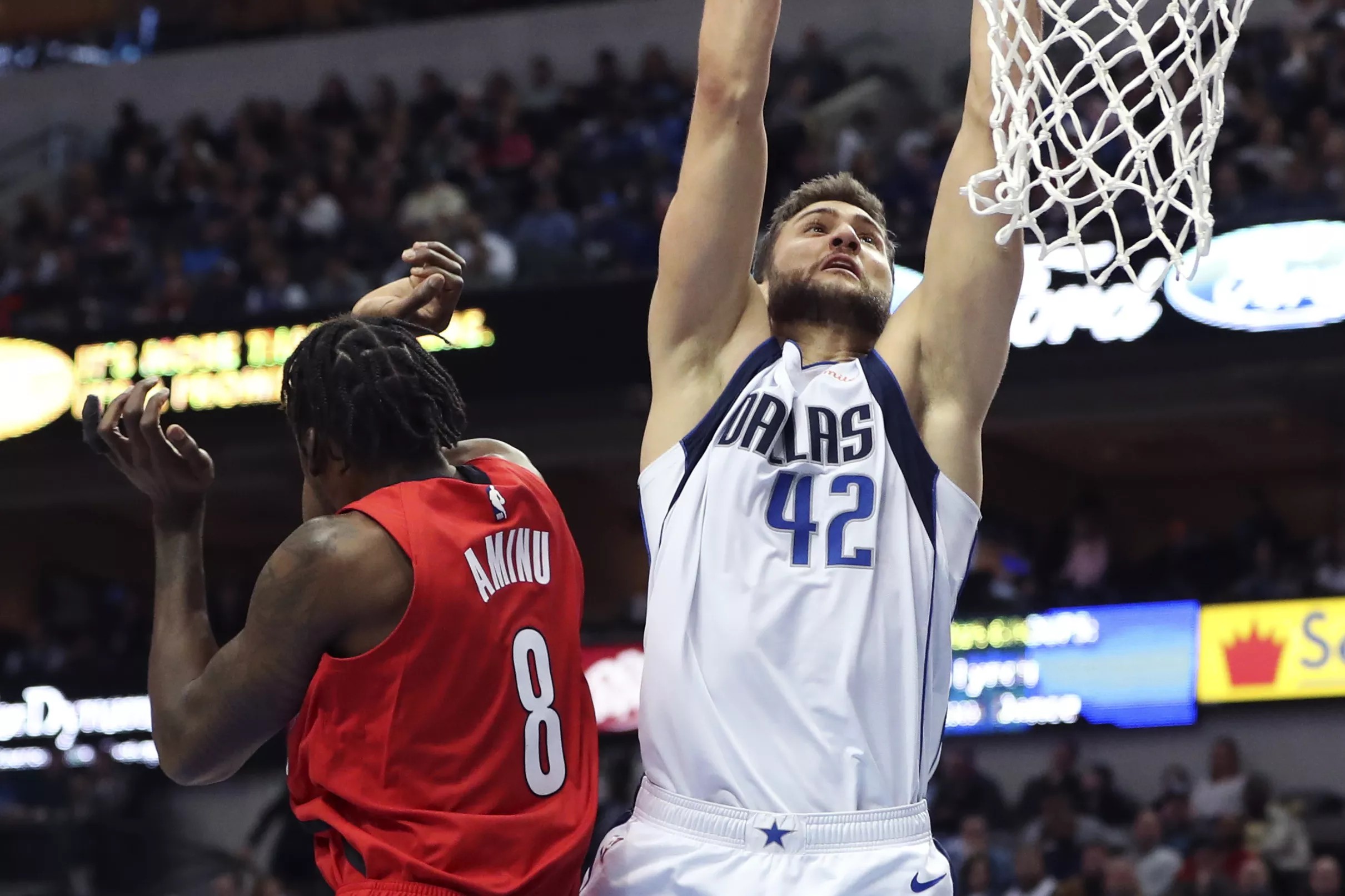 Recap: Blazers Collapse, Suffer Brutal Loss To Mavs, 102-101