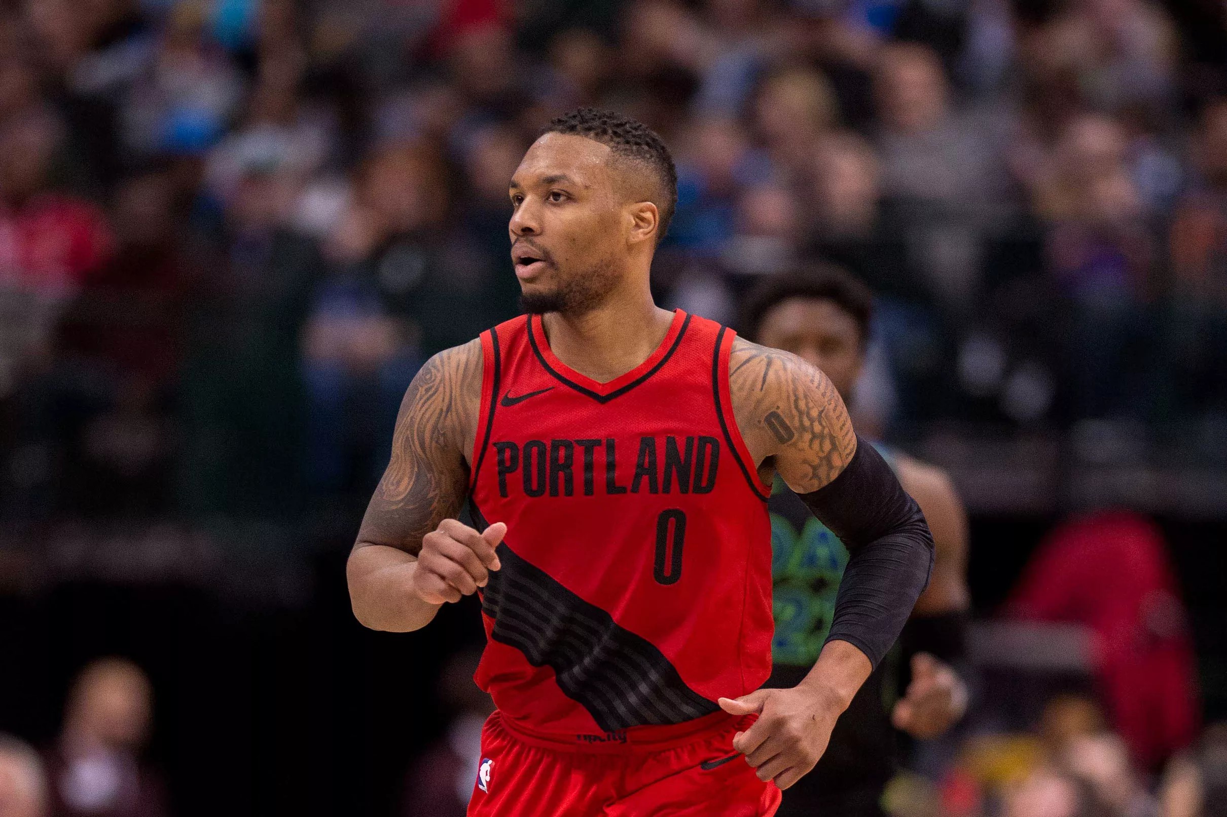 damian-lillard-leaves-team-for-birth-of-son