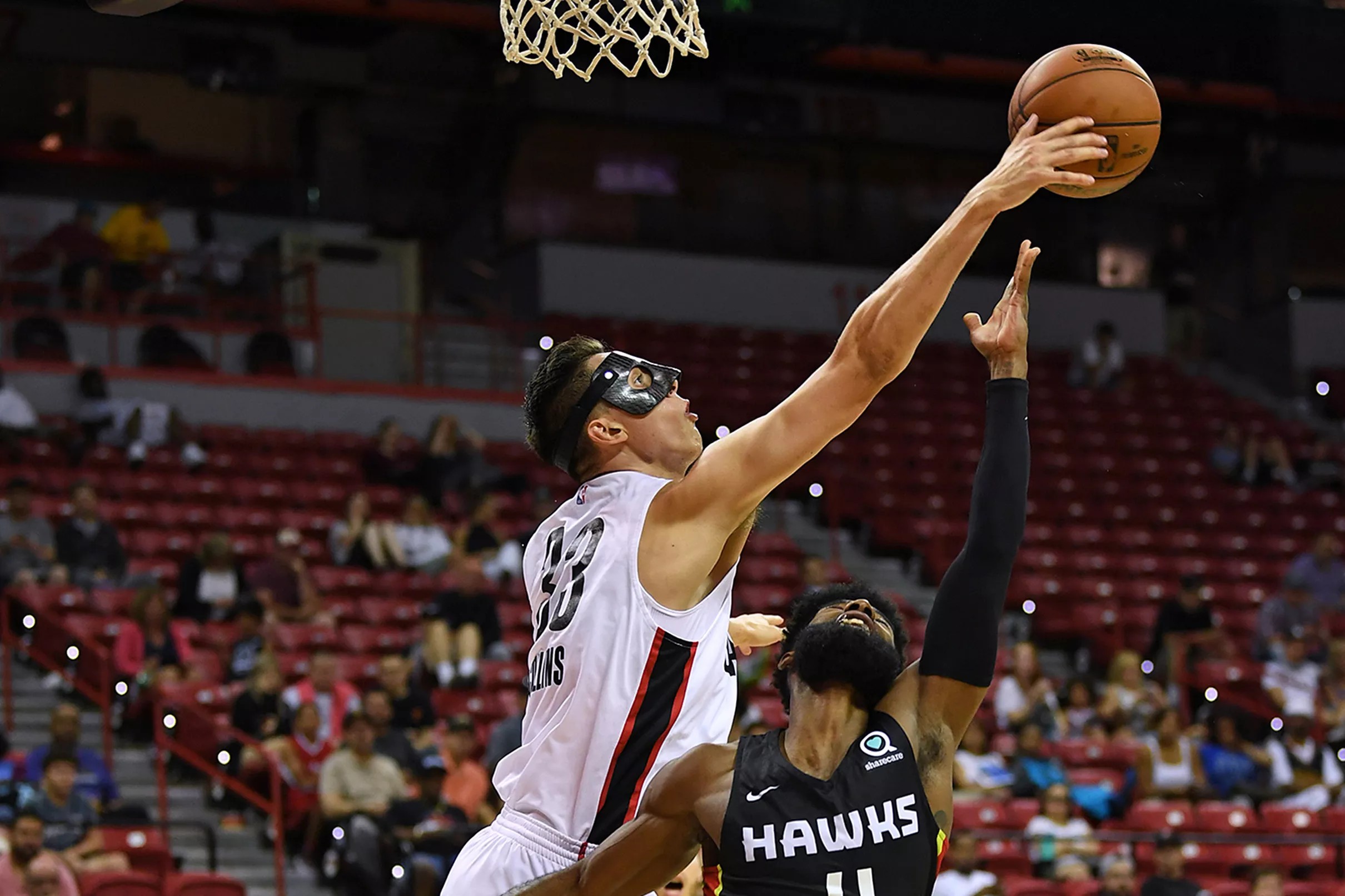 Zach Collins on Rookie Year Challenges, Growing Confidence