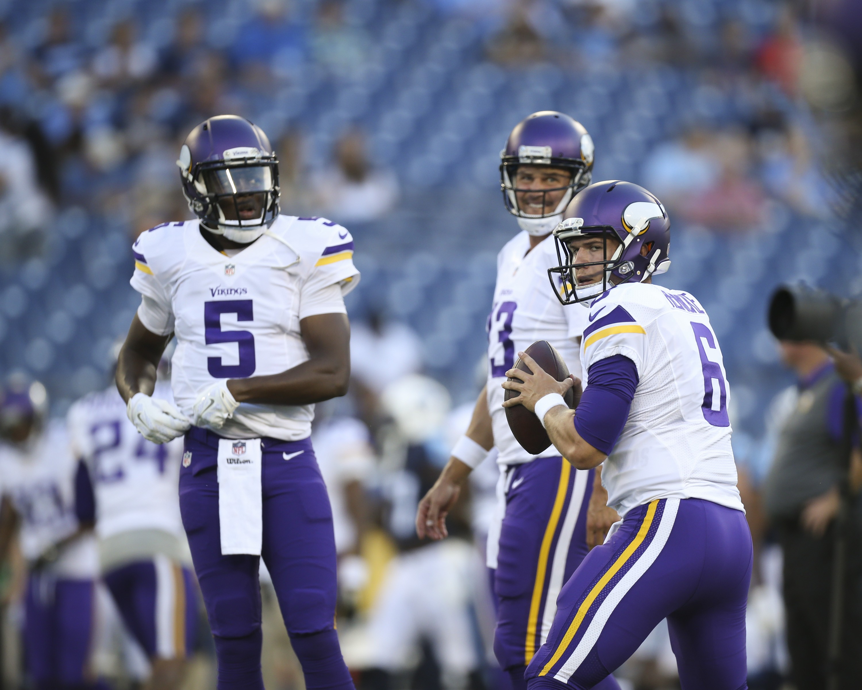 vikings-roster-which-players-are-in-or-out-for-2016