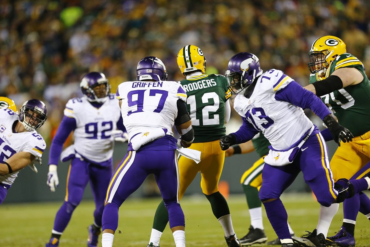 Vikings Claim NFC North With 20-13 Win Over Packers