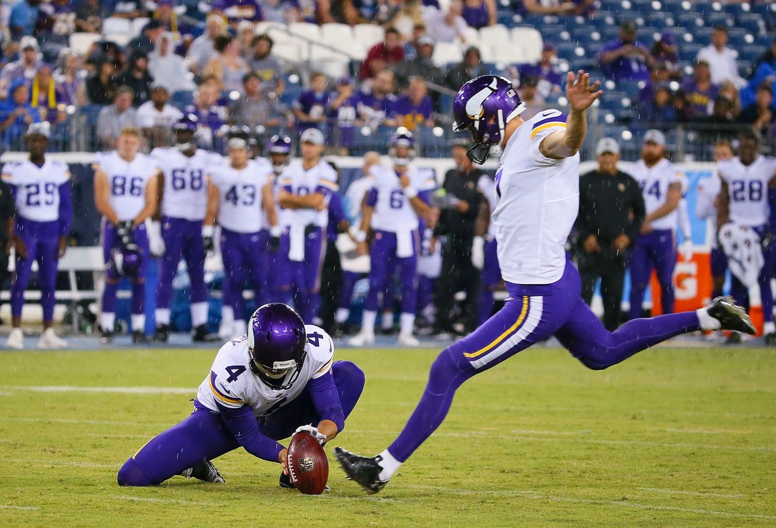 Former Minnesota Vikings kicker gets another shot with the Raiders