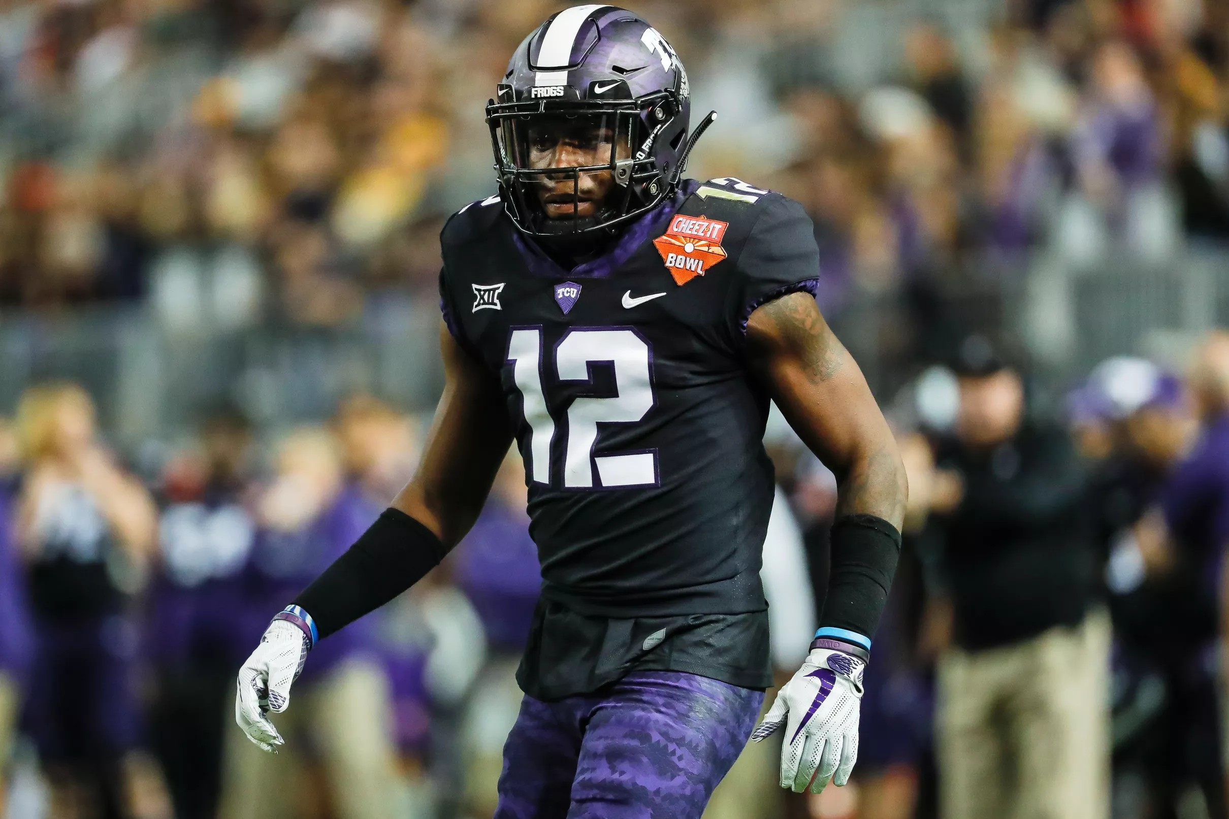 jeff-gladney-signs-rookie-contract-vikings-draft-pick-signings-complete