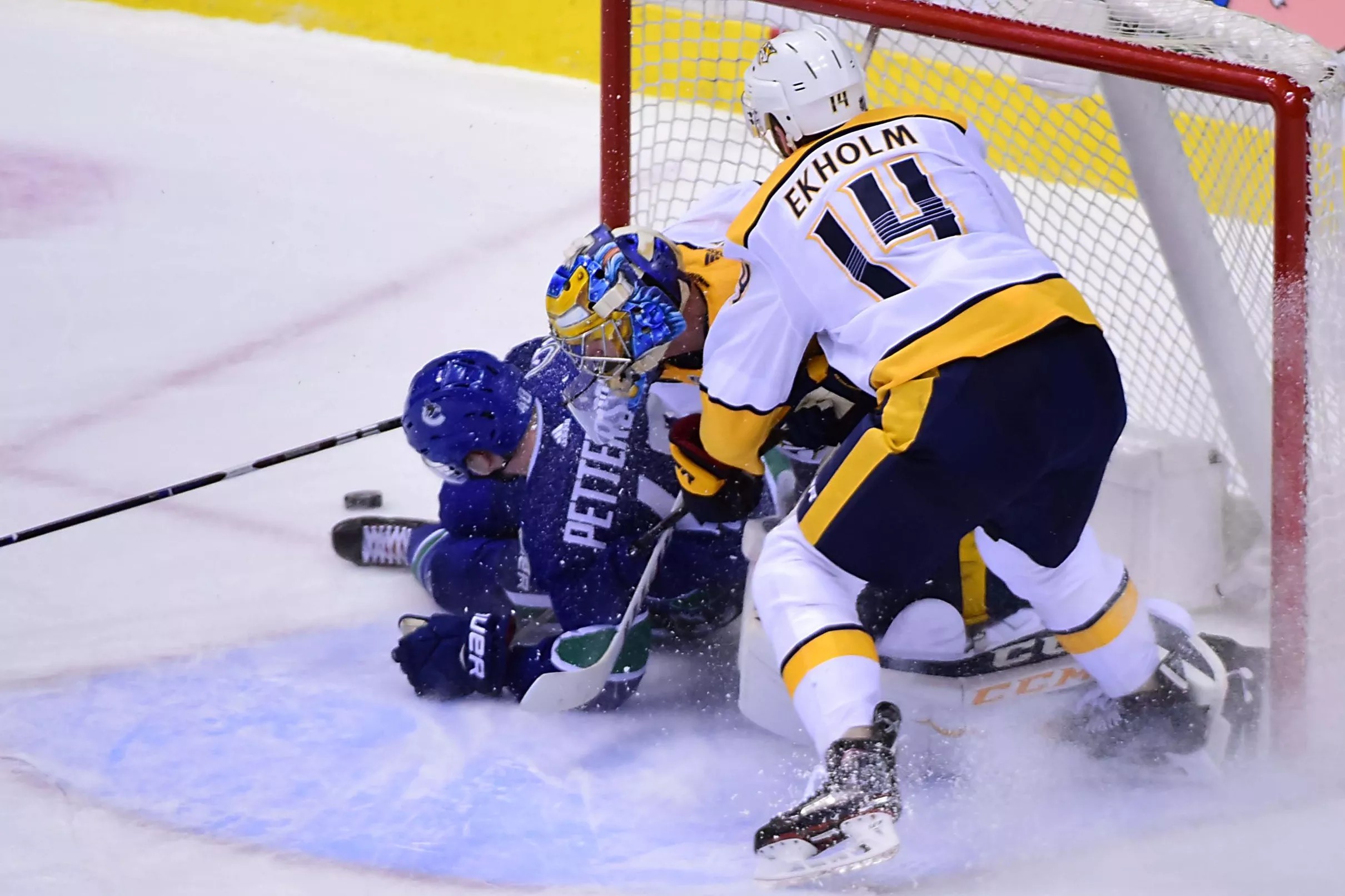 Nashville Predators 3, Vancouver Canucks 5: Comeback Fails as Injured