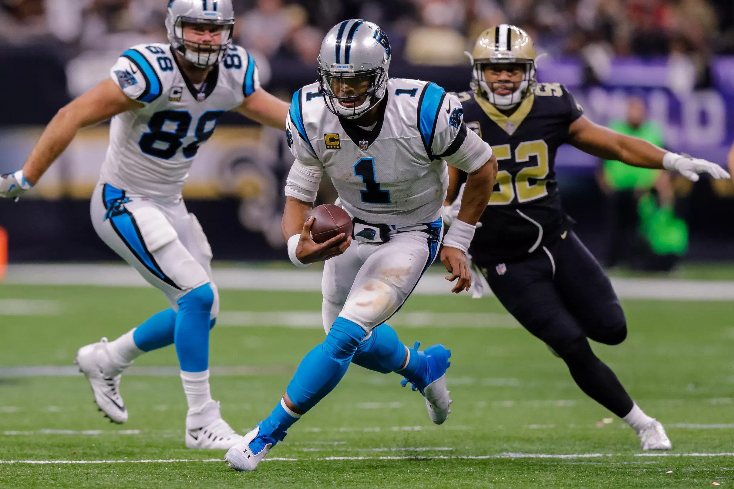 Carolina Panthers Quarterback Cam Newton Suffered Knee Injury In Loss ...