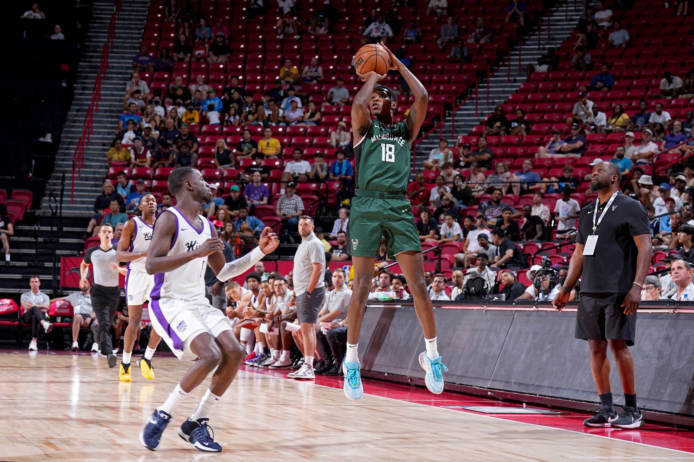Milwaukee Bucks vs. Sacramento Kings Summer League Cashing Out