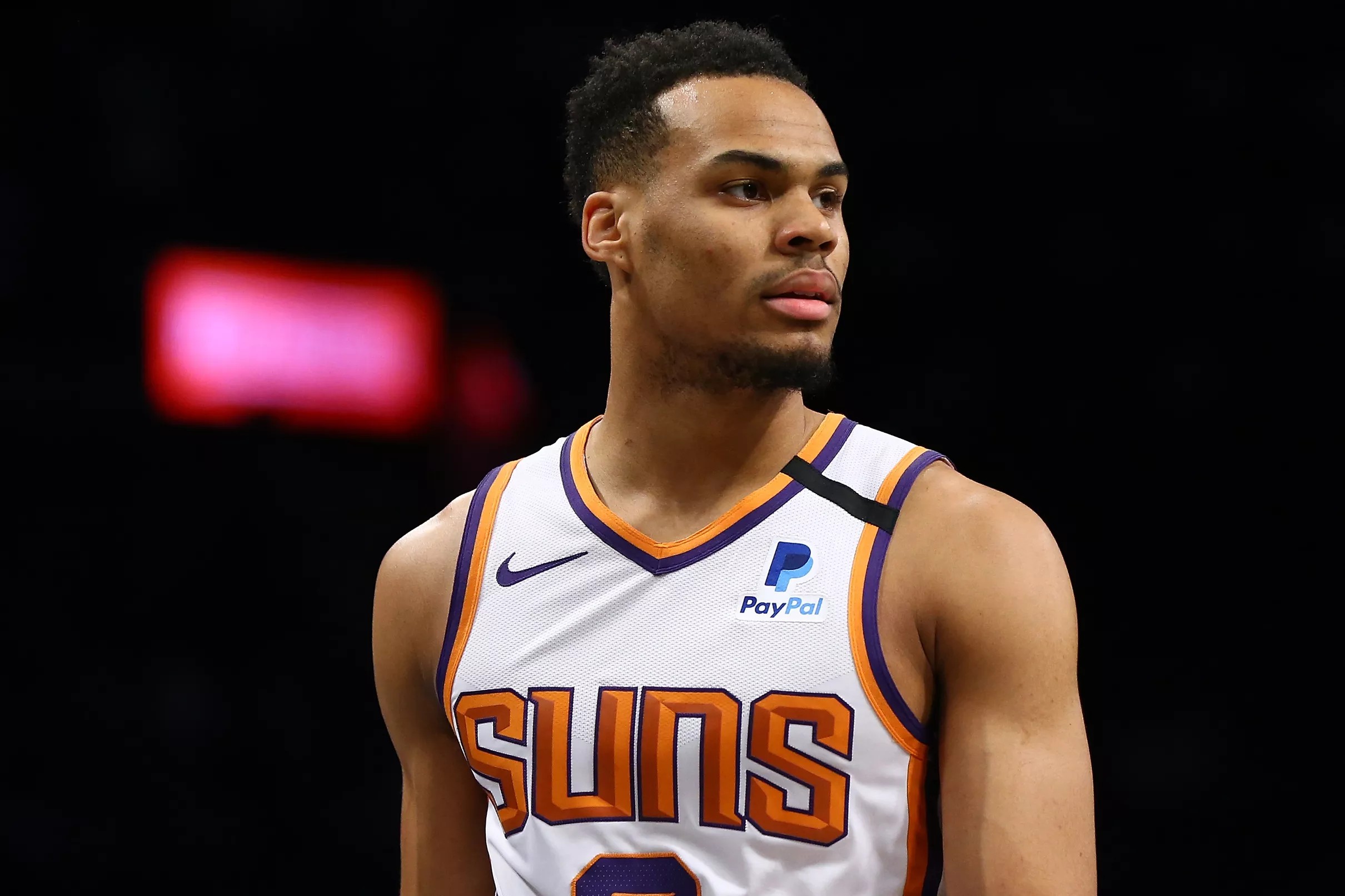 SCHIFFER NETS SIGNING ELIE OKOBO, SUNS FREE AGENT