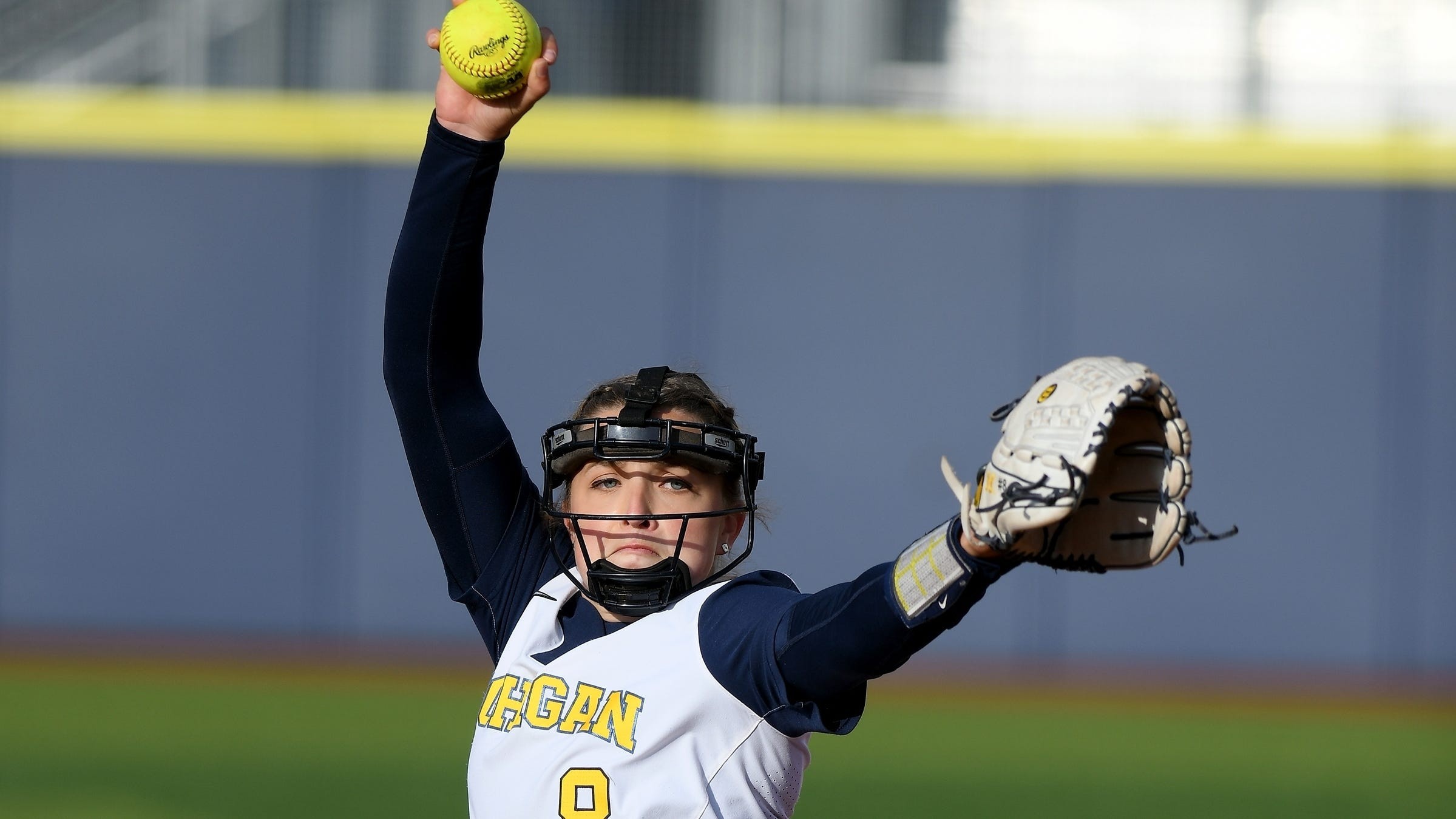 Michigan softball pitcher Alex Storako transfers to Oklahoma for final