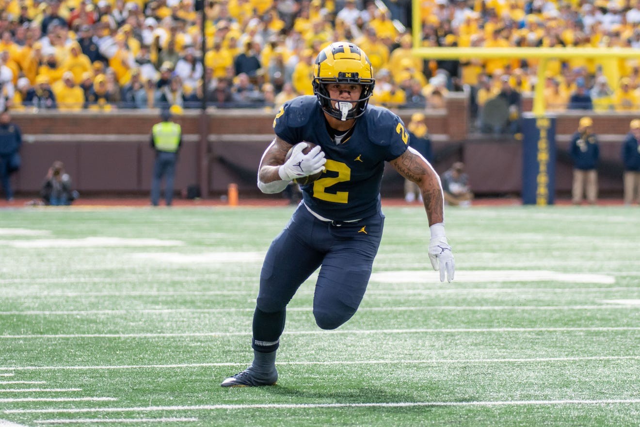 Michigan's Blake Corum, Usc's Caleb Williams Top Ap Preseason All-americans