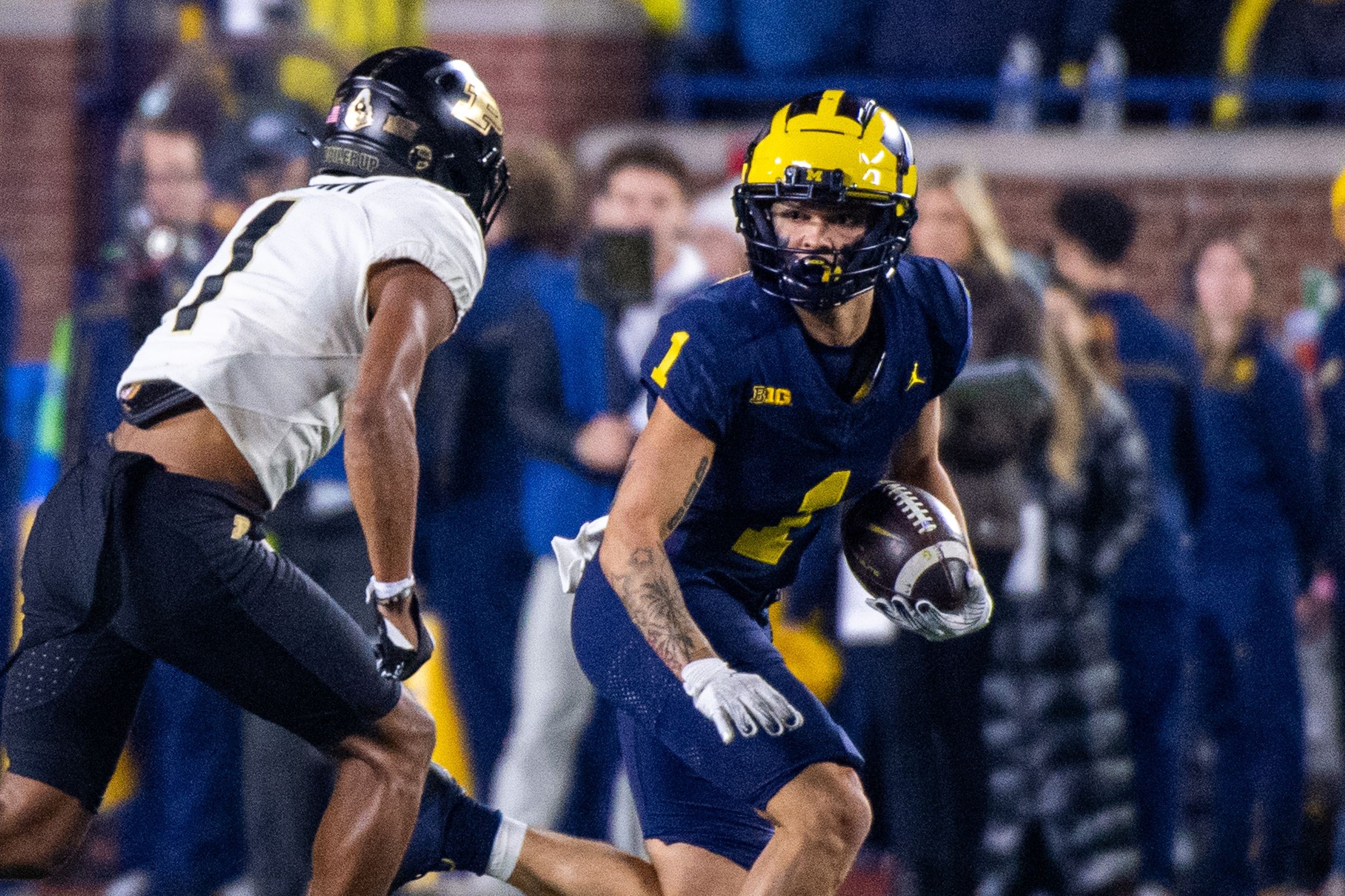 betting-the-big-ten-week-11-highlighted-by-showdown-in-happy-valley