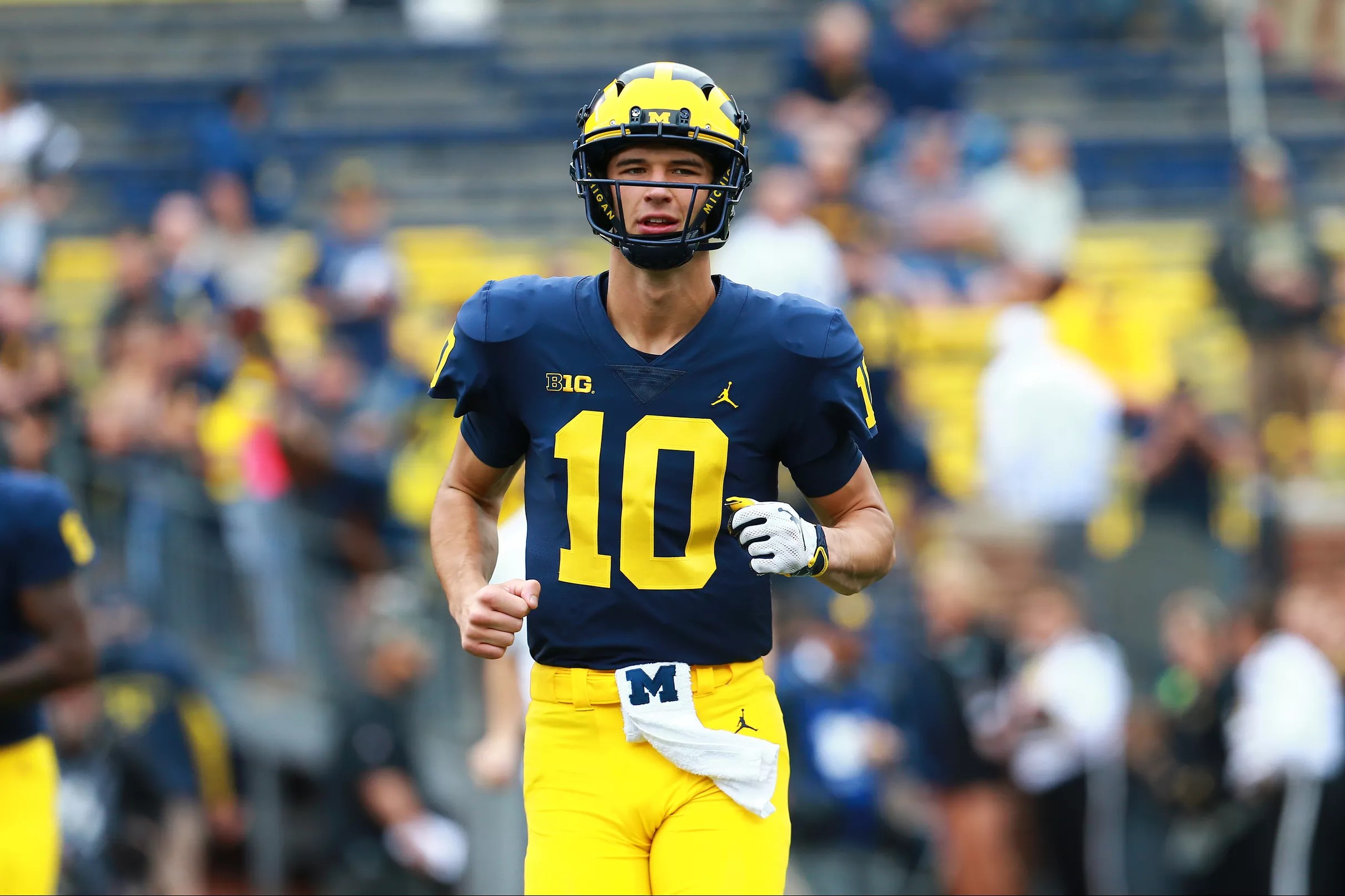 Reports Michigan QB Dylan McCaffrey looking to transfer