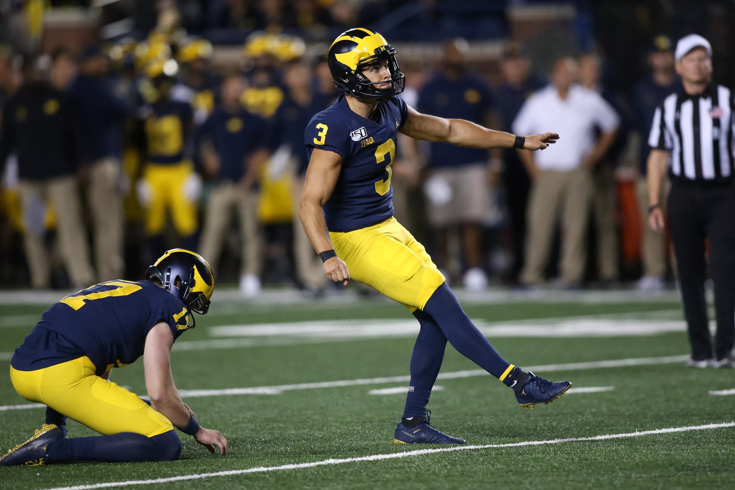 Michigan football rolling with two starting kickers for now