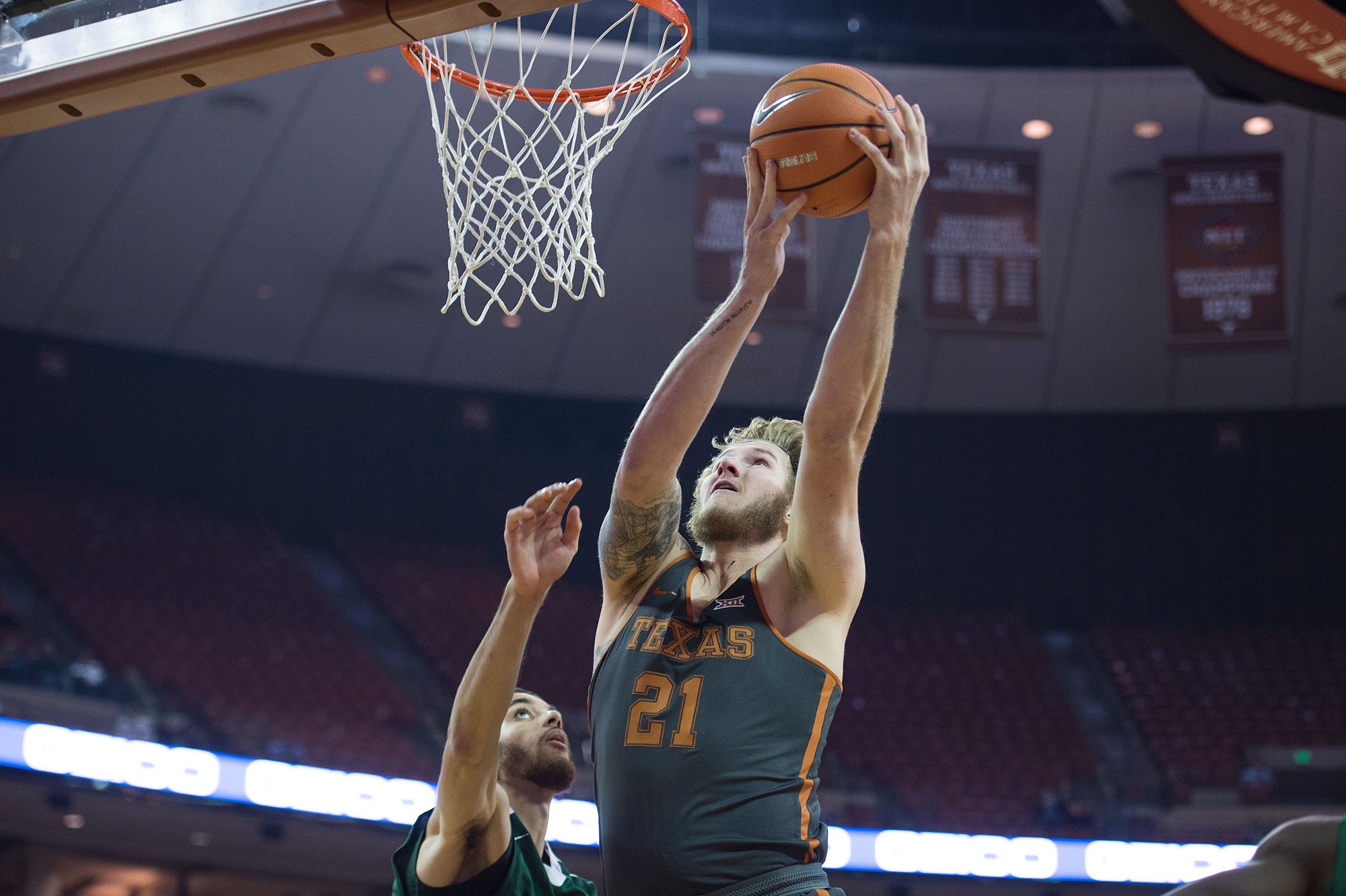 Men's Basketball tops Florida A&M, 8258