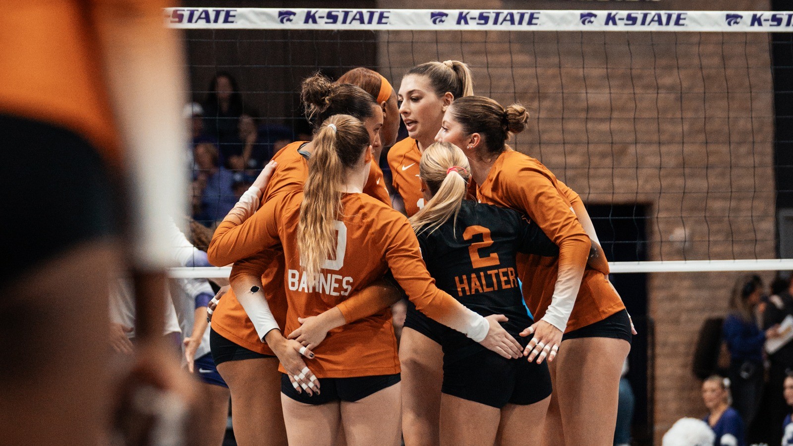 No. 3 Volleyball falls at Kansas State