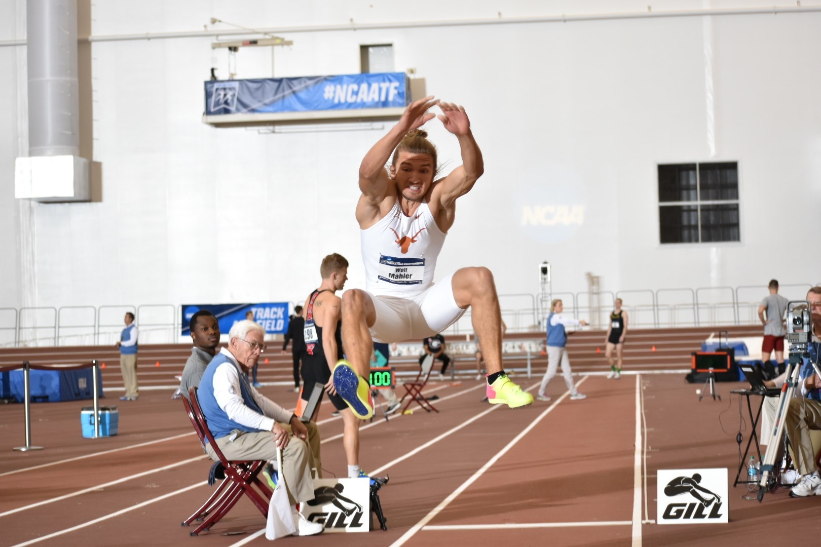 Mahler shines at USATF Indoor Championships