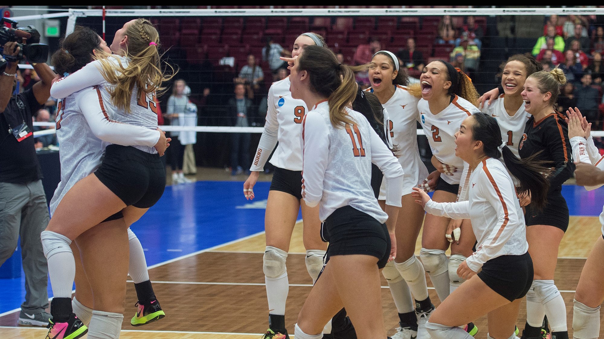 No 2 Volleyball Overcomes No 13 Utah To Advance To 12th Straight Ncaa Regional Final
