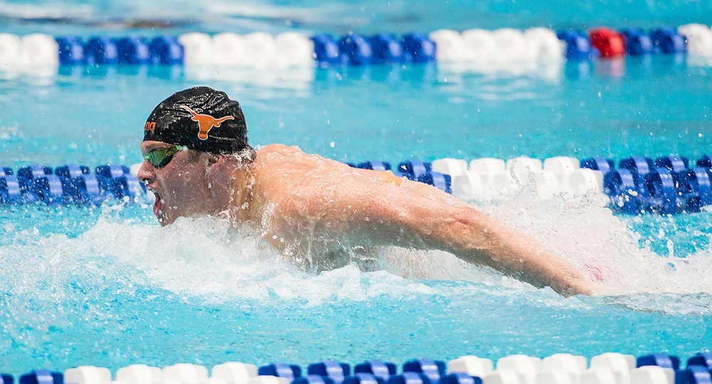 Men's Swimming and Diving shatters NCAA record, adds three wins on day