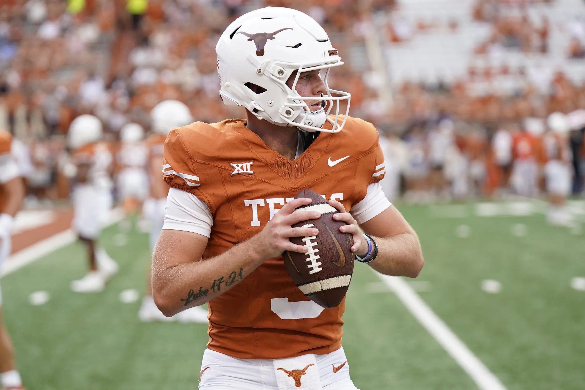 Longhorns Daily News: Texas' Quinn Ewers, Xavier Worthy land on Mel Kiper's  latest Top 25 NFL Draft board - Burnt Orange Nation