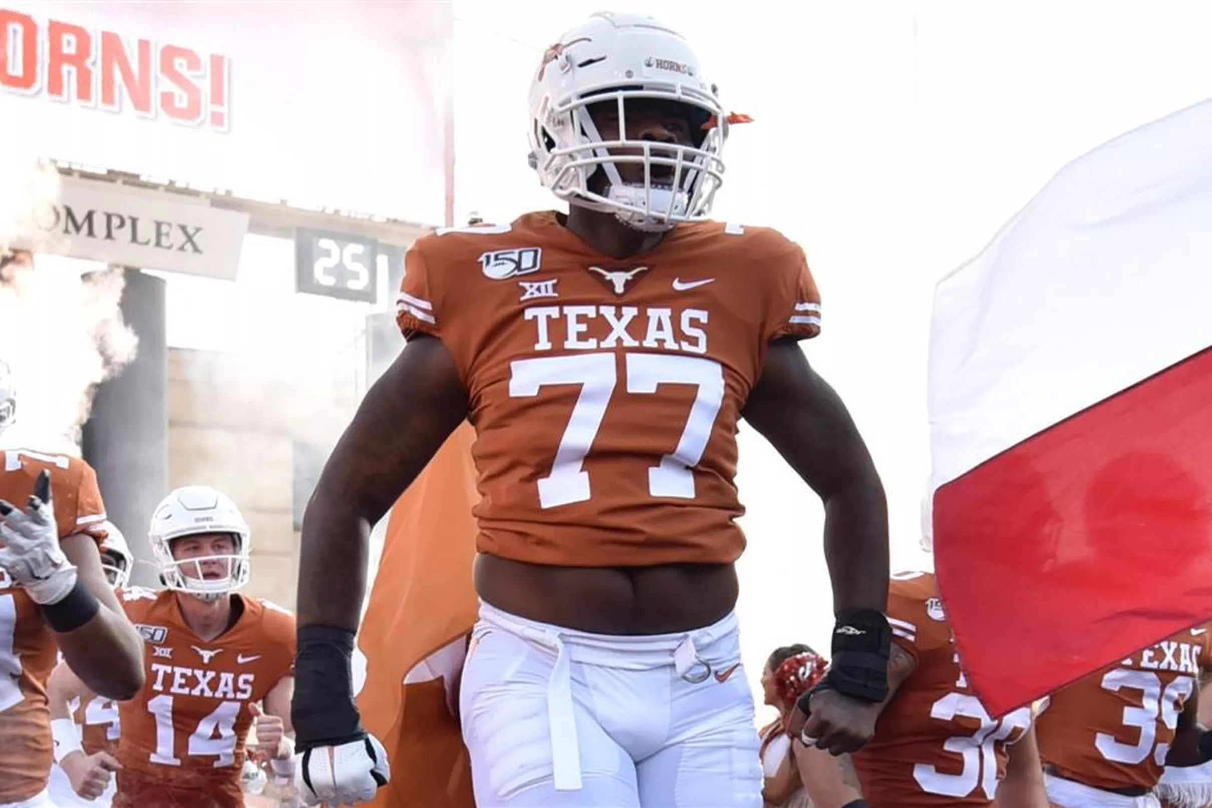 Report Texas freshman OT Javonne Shepherd enters Transfer Portal