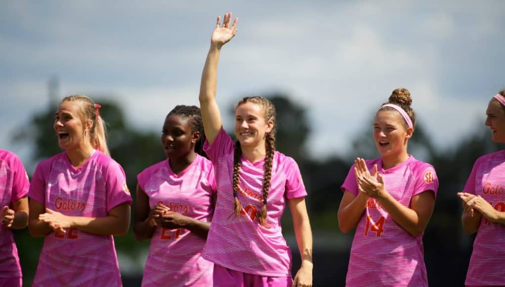 Florida Gators soccer defeats Kentucky 4-2 at home