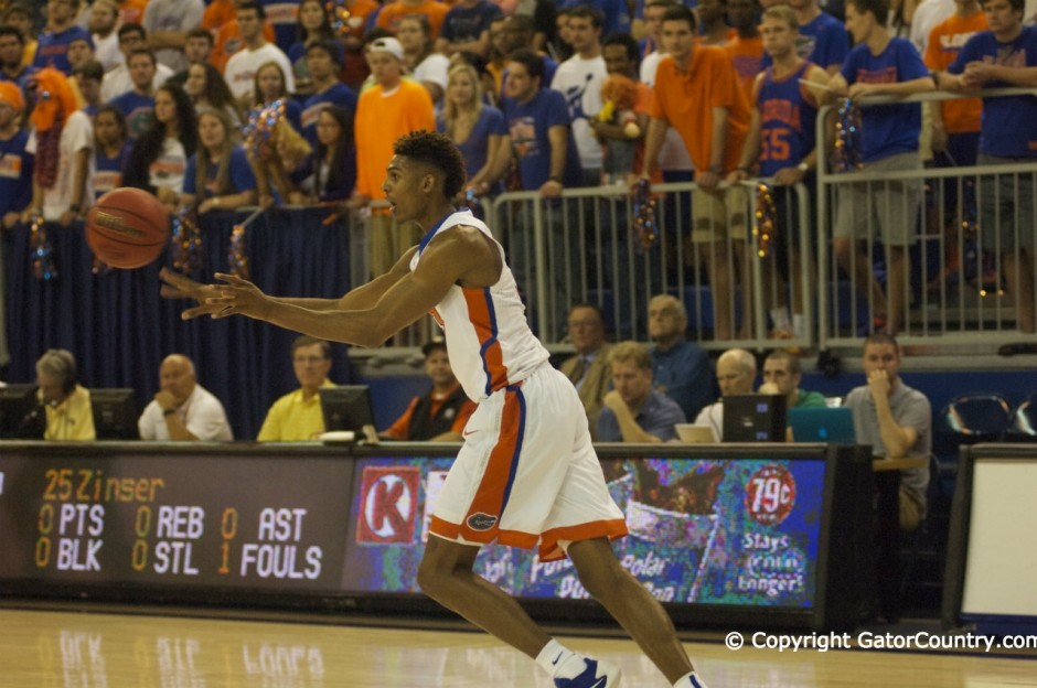 Florida Gators Win One, Lose Second in Hall of Fame TipOff Tournament