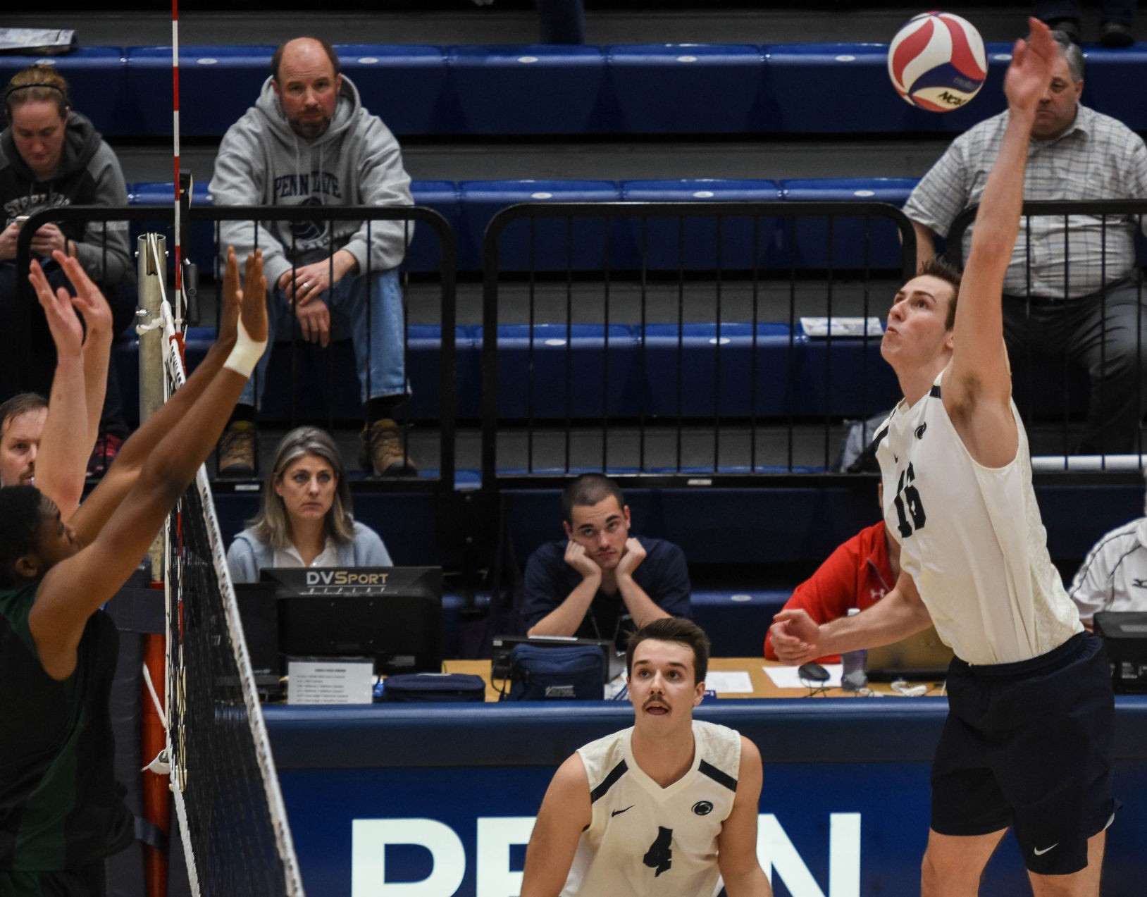 Penn State men's volleyball defeats Sacred Heart to begin second