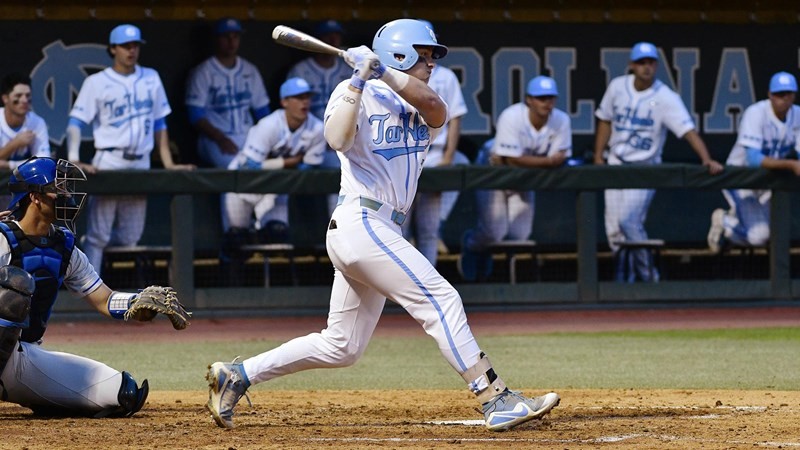 Tar Heels Fall To South Carolina, 5-2