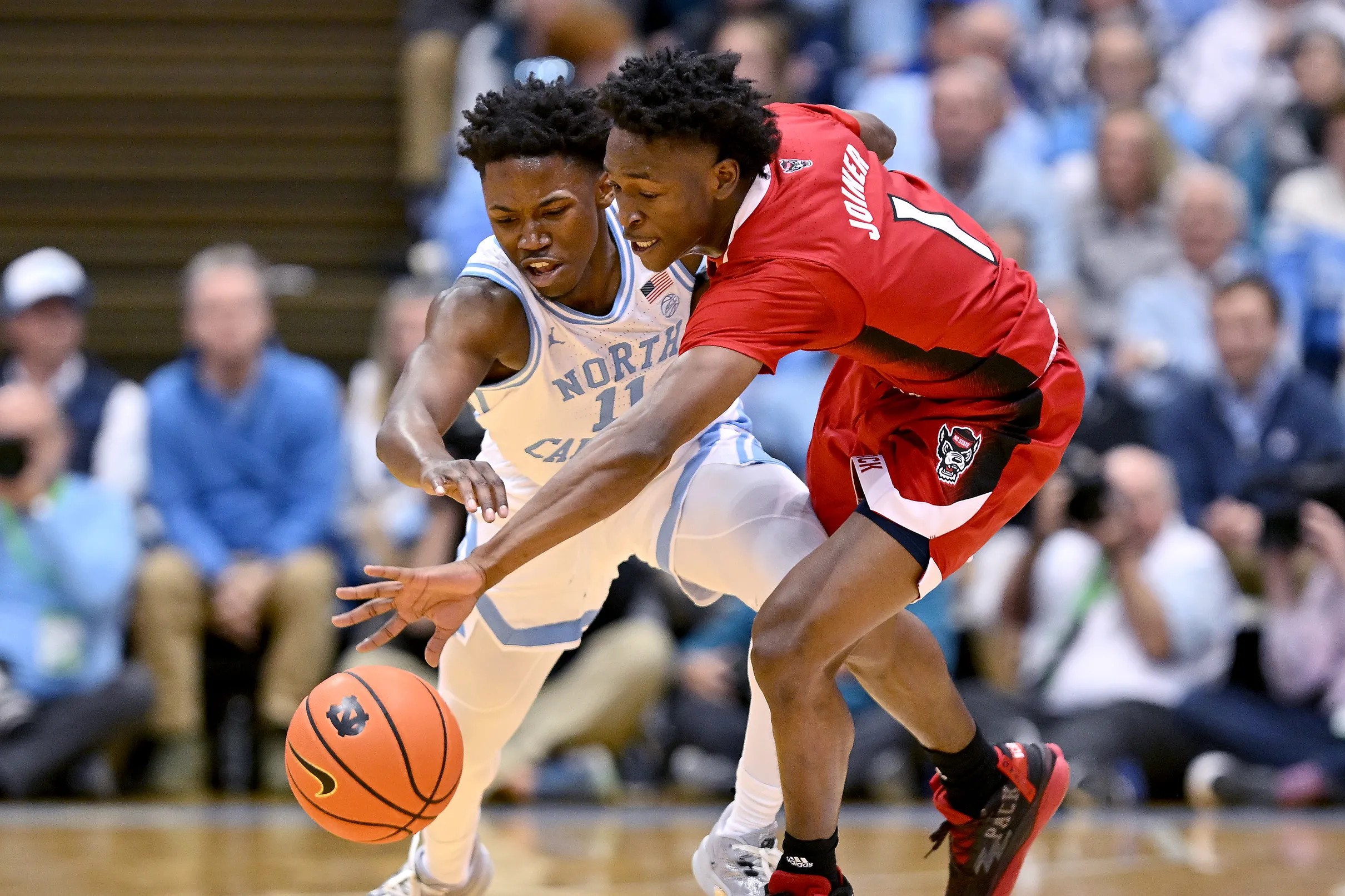 Ap Top 25: Texas Takes The Crown, Penn State Hot On Their Heels! - b2bxcrh