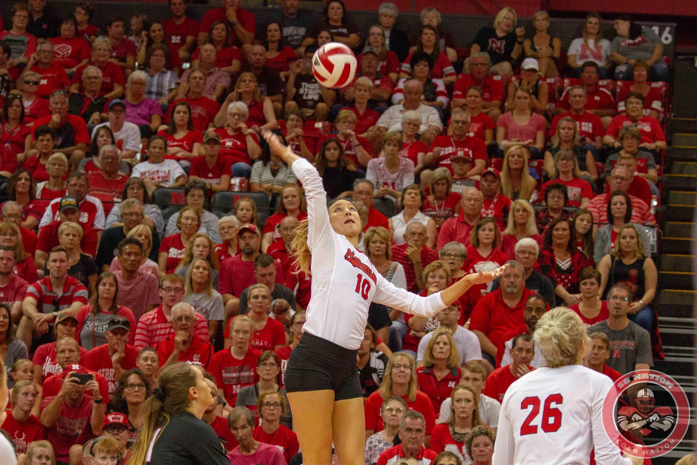 Volleyball 3 Huskers Perfect in Land of Lincoln