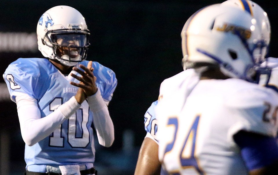 Alabama QB recruiting takes turn as Crimson Tide offers Calera's Cornelius Brown