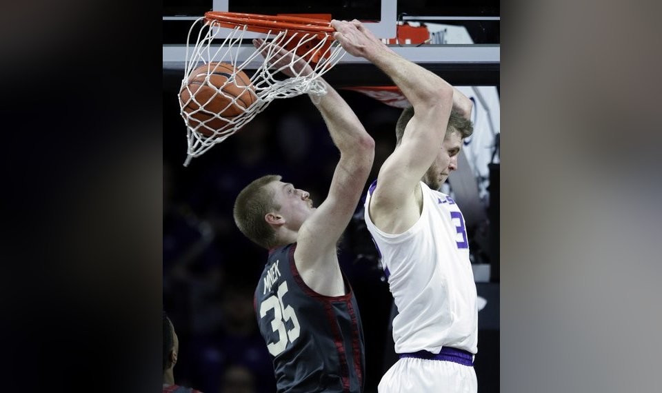 OU basketball Brady Manek ejected from Kansas State game