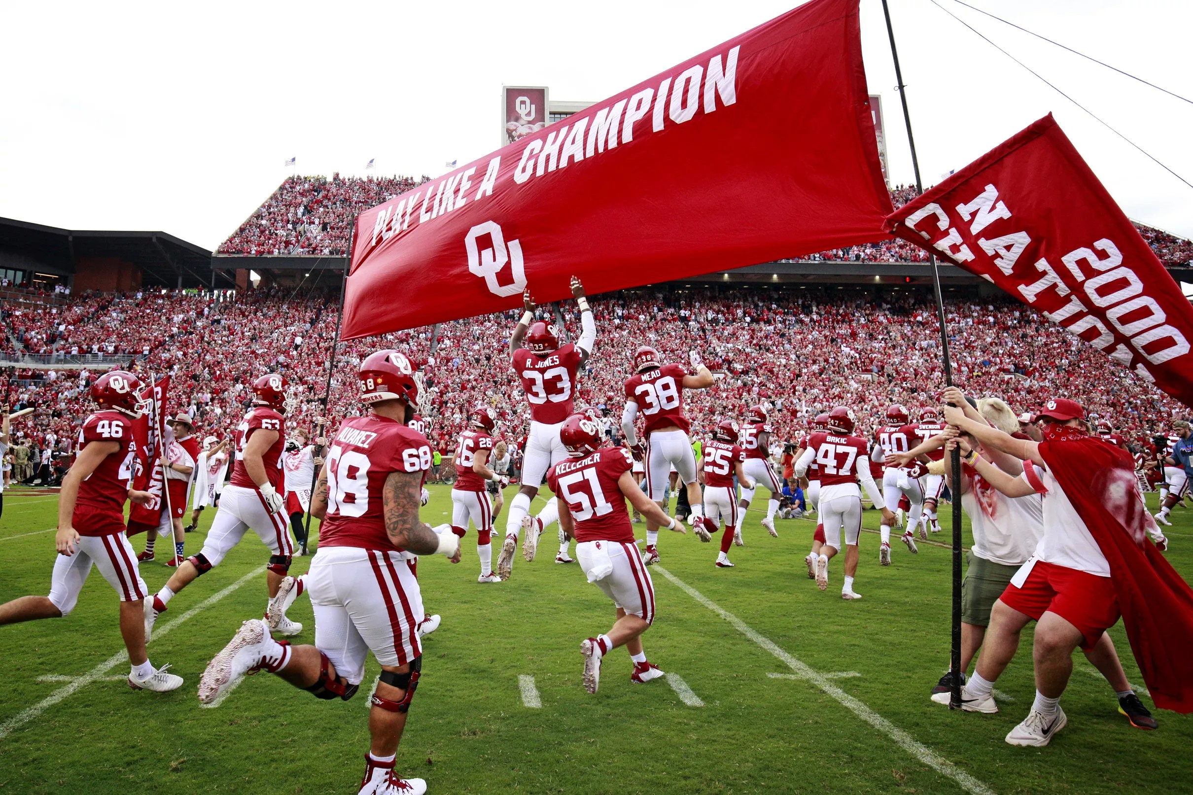 Oklahoma Sooners: College Football TV Schedule & Gambling Picks - Week 5
