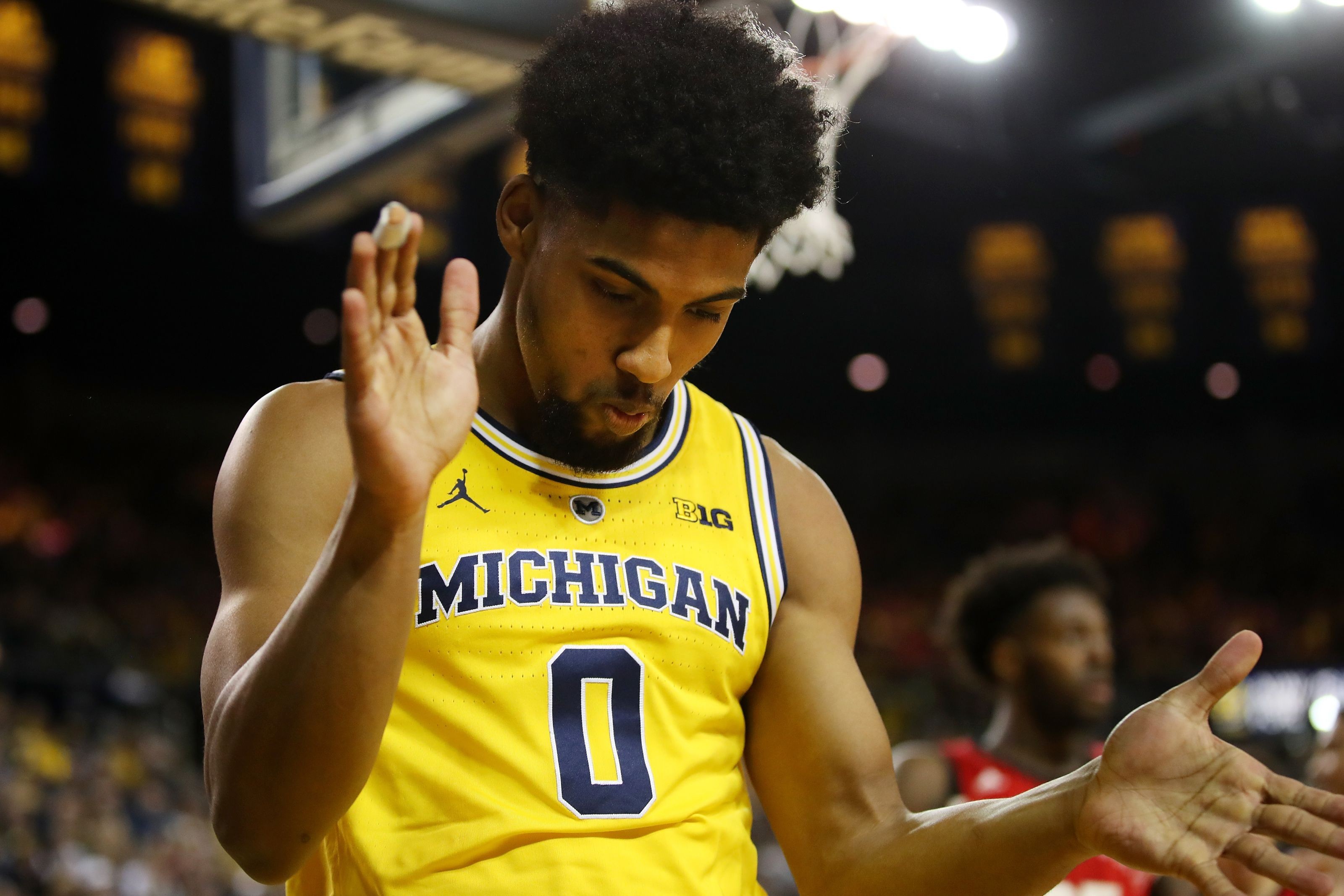 Michigan Basketball: Way too early look at the starting five for 2020-21