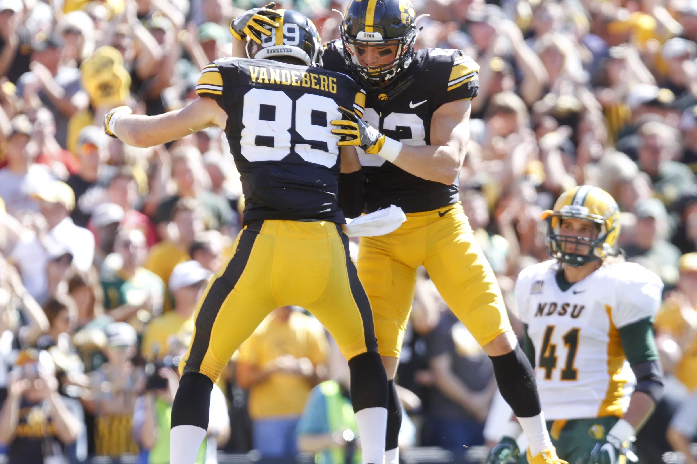 The Pants Predicts: Iowa Football’s 2017 Season