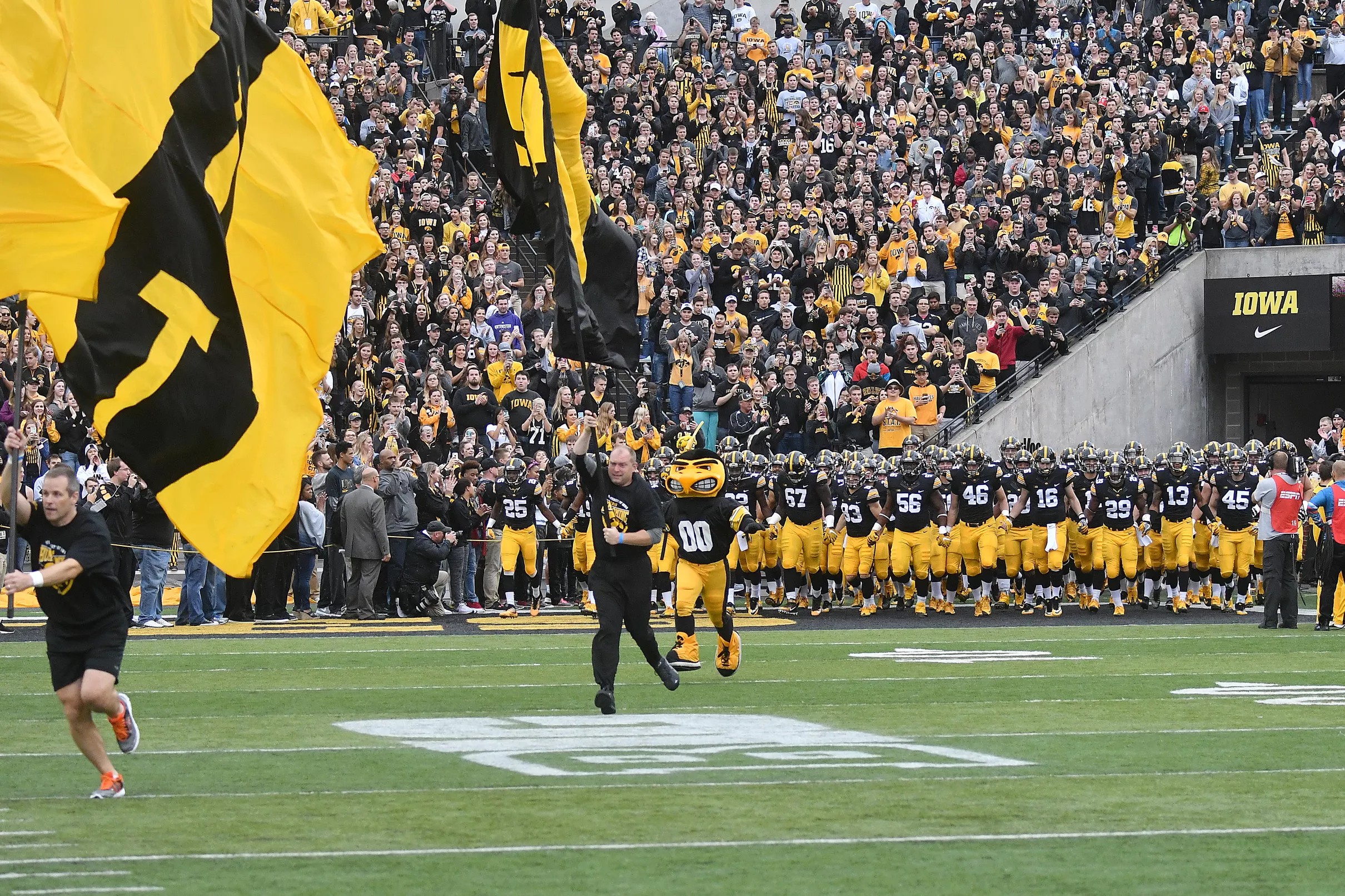 Iowa Football Recruiting: Grading the Hawkeyes’ Early Signing Class of 2020