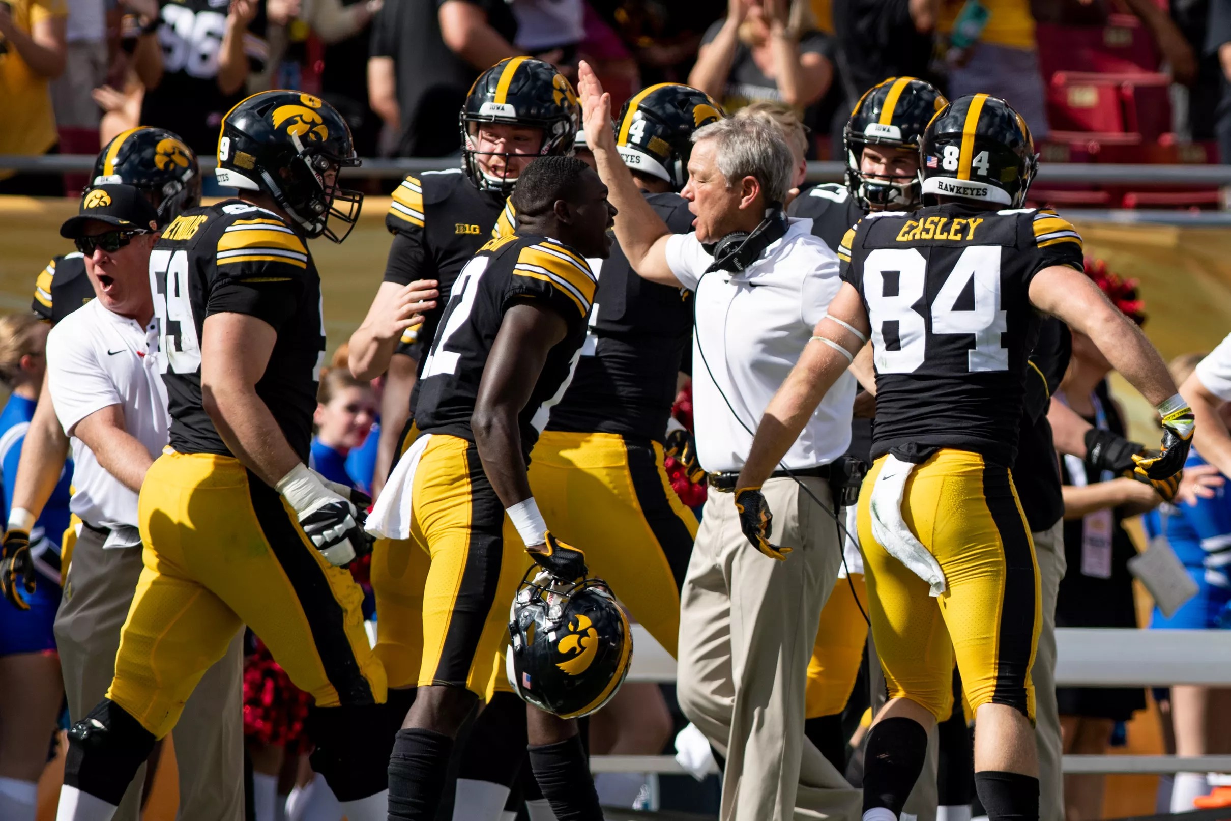 Iowa Football Recruiting DB Jermari Harris Signs With Hawkeyes